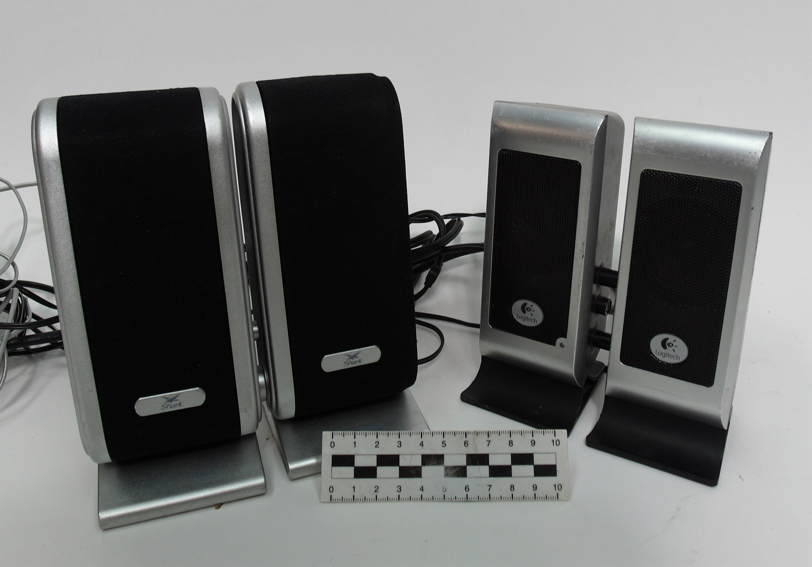 COMPUTER SPEAKERS