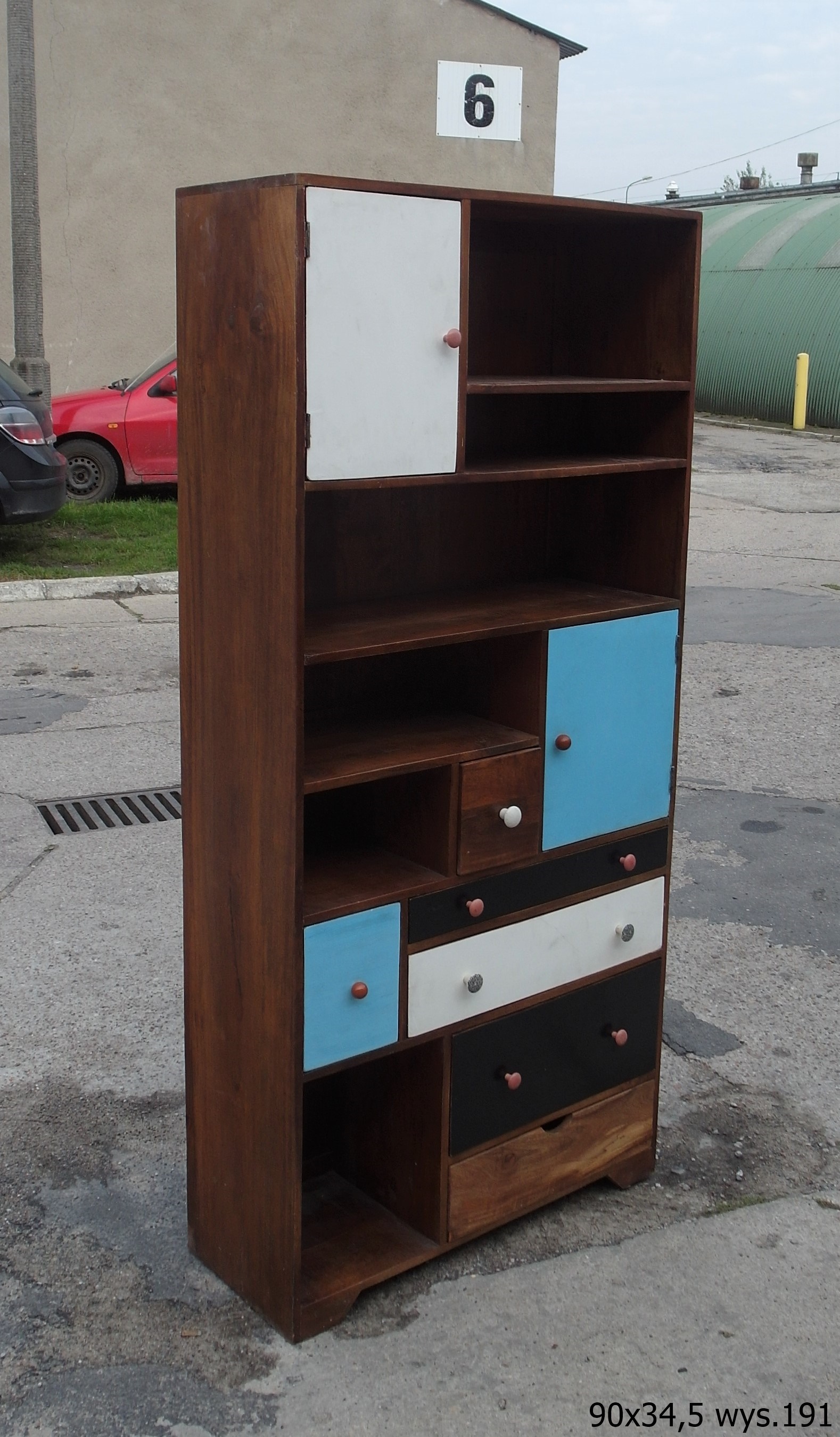 SHELVING UNIT