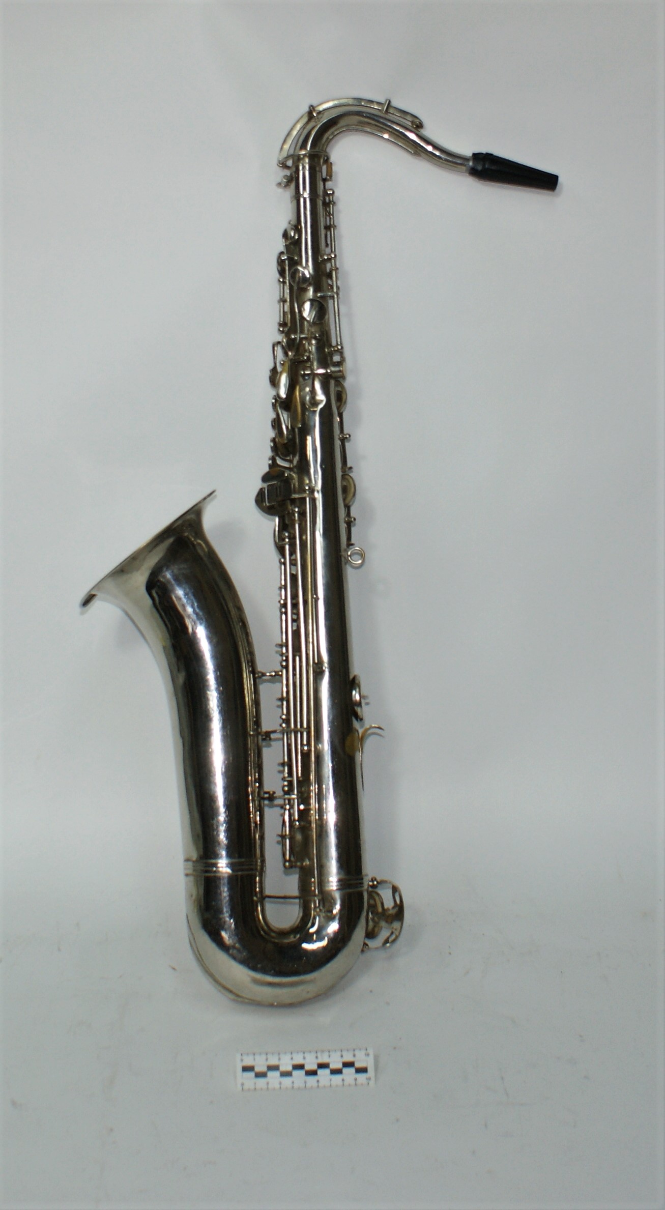 SAXOPHONE