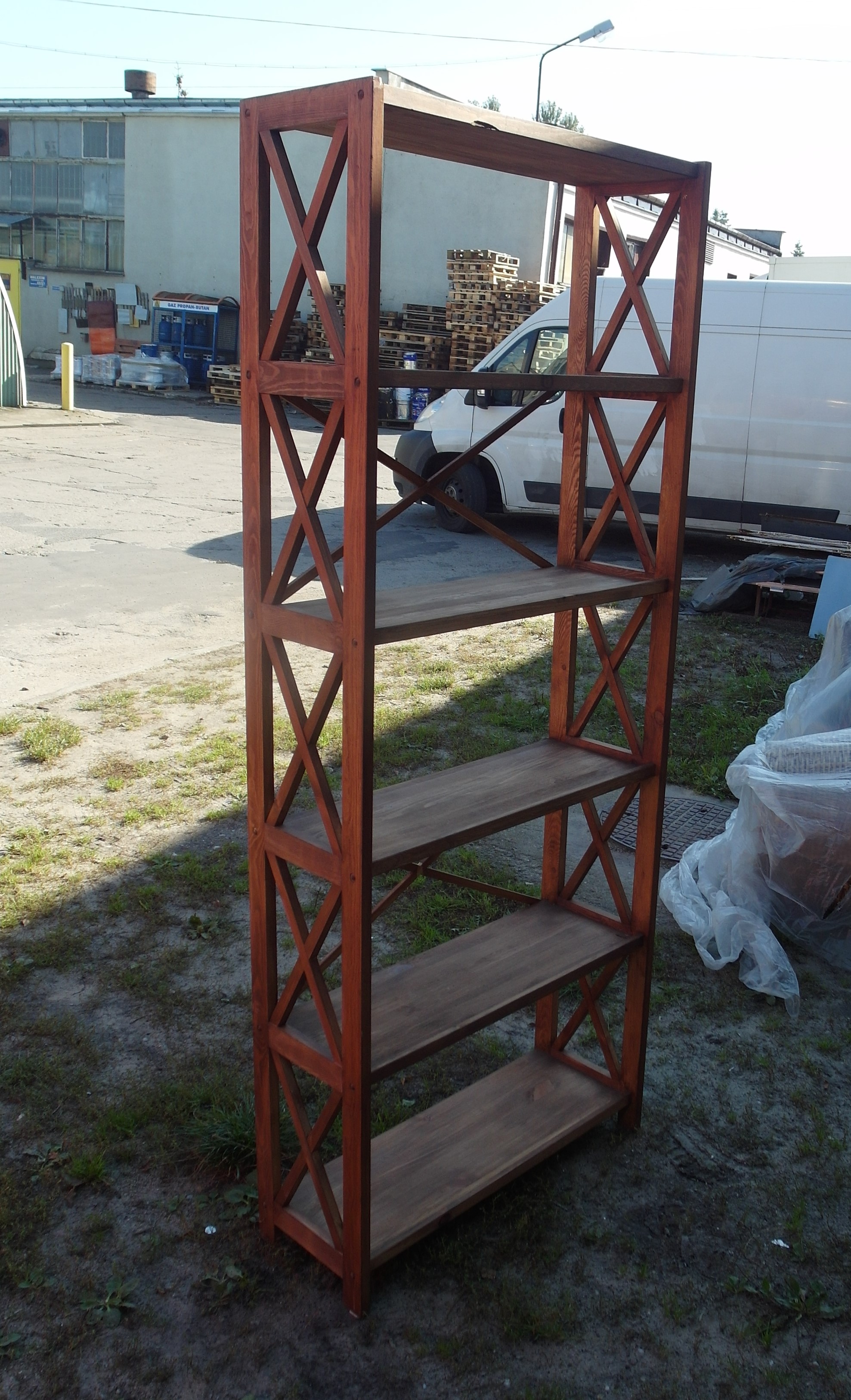 SHELVING UNIT