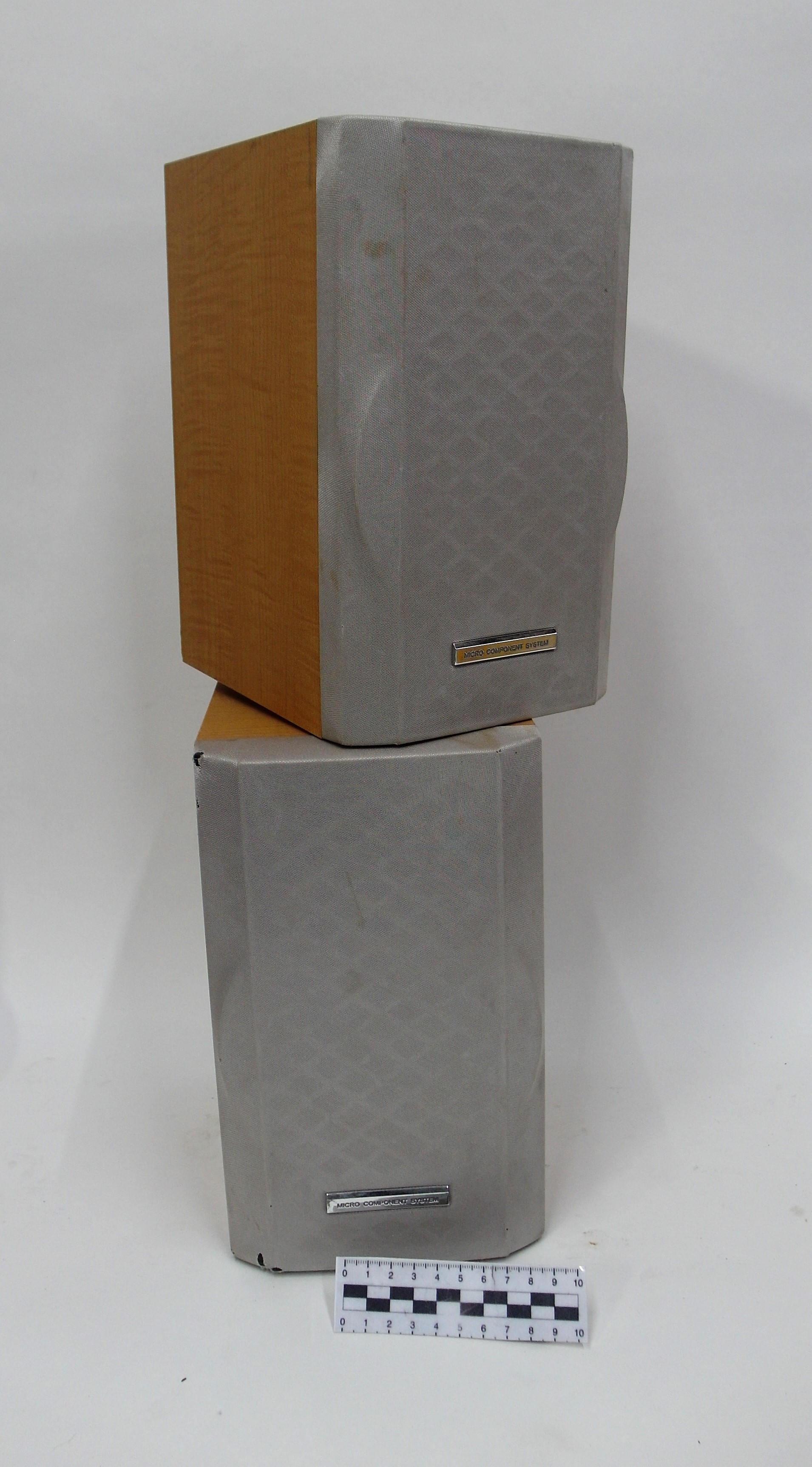 SPEAKERS