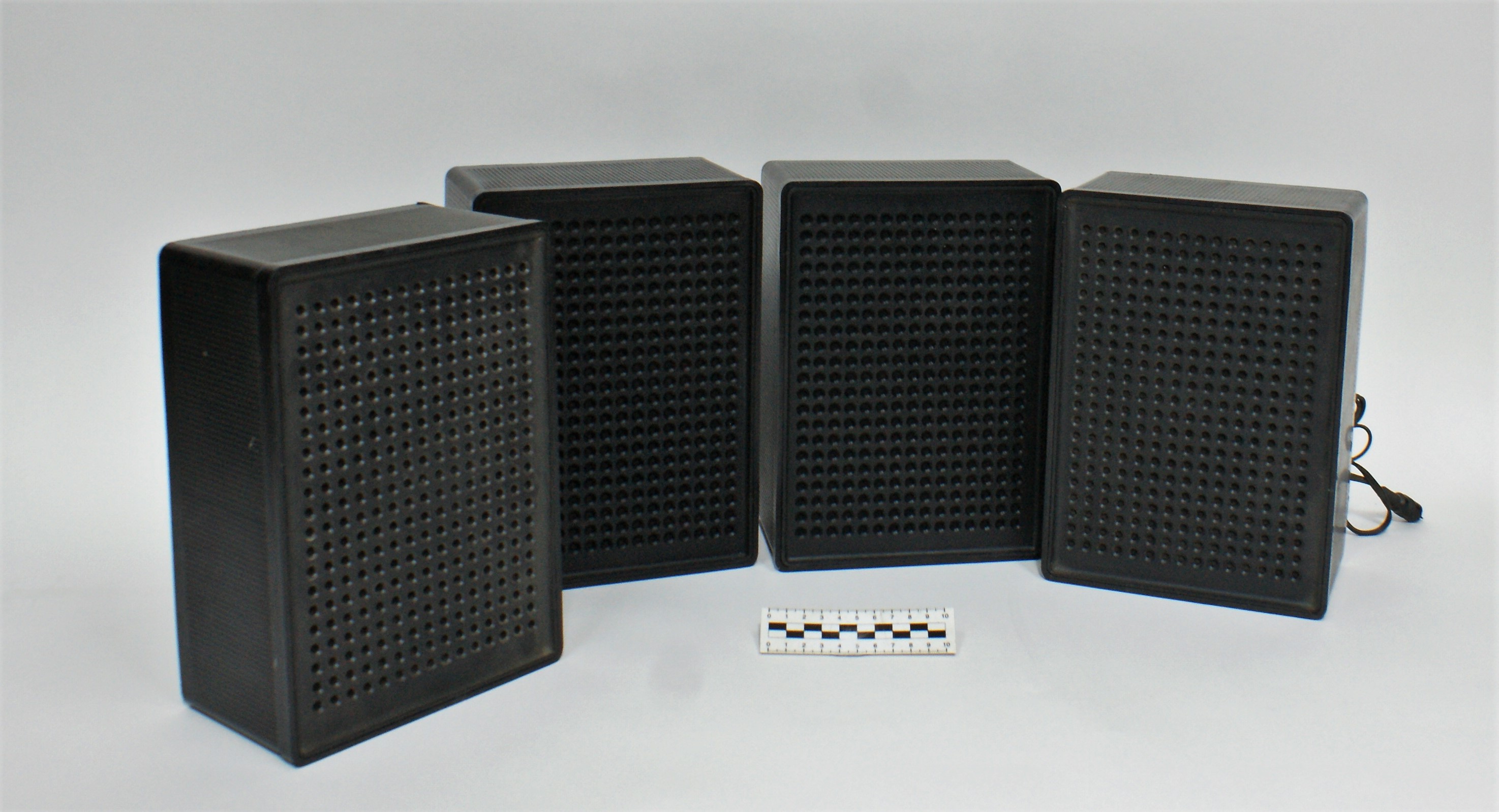 SPEAKERS