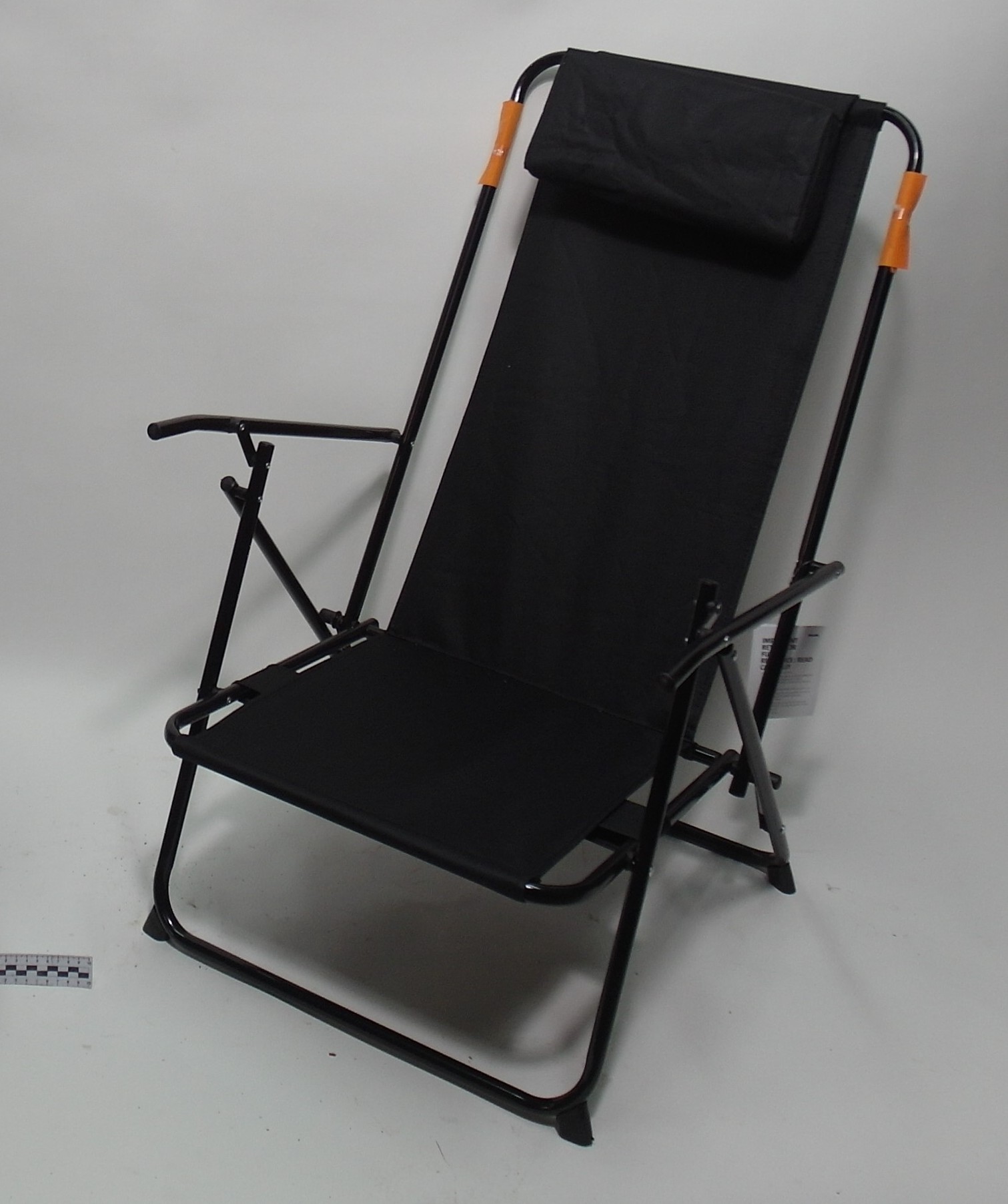 DECK CHAIR