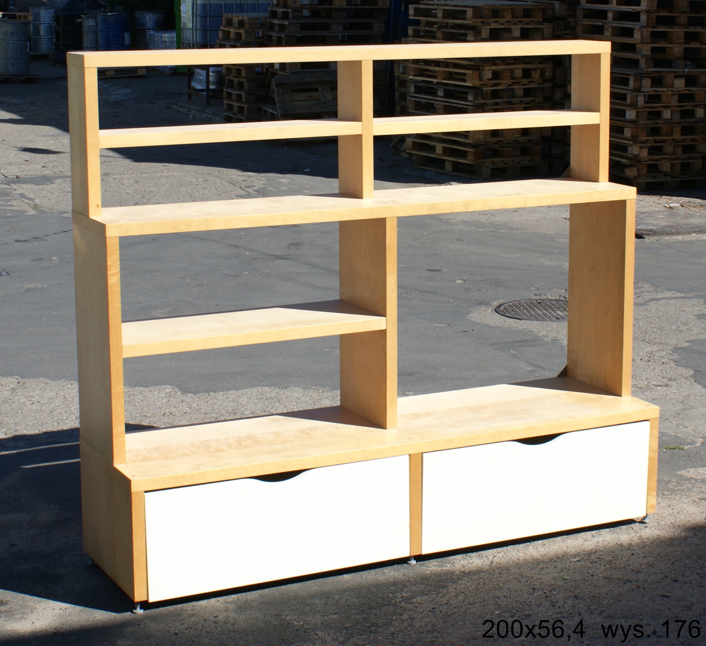 SHELVING WALL UNIT