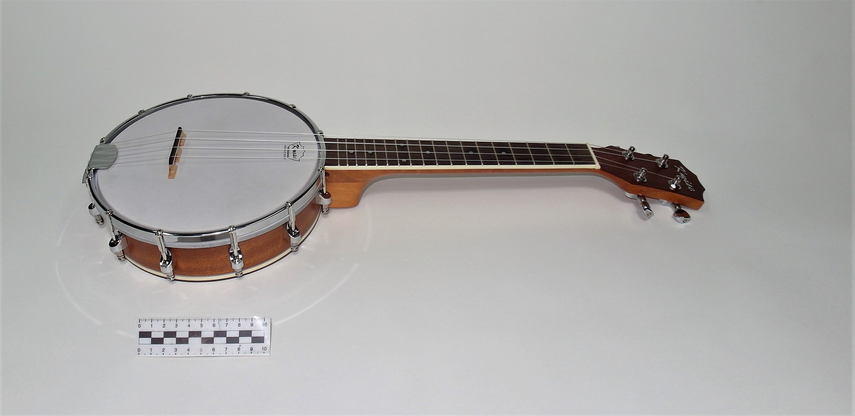 BANJO