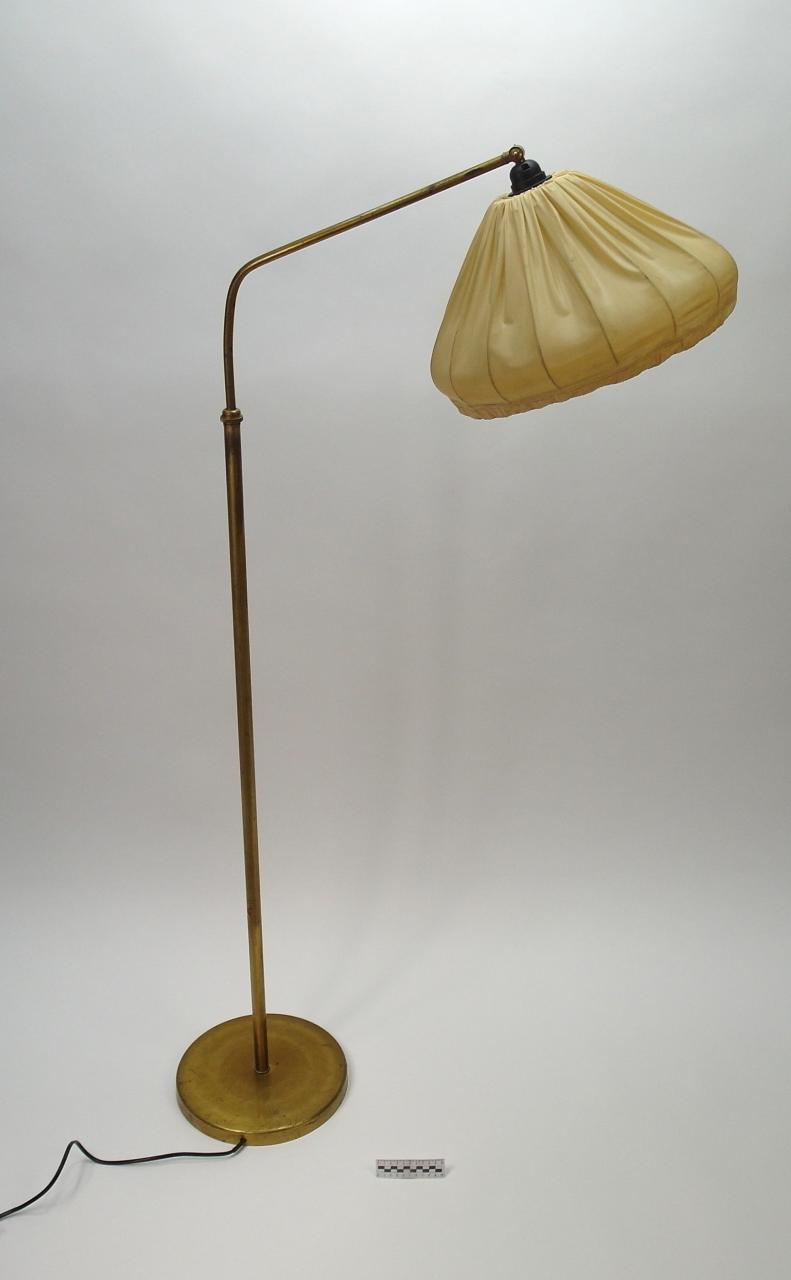 LAMPA PODŁOGOWA