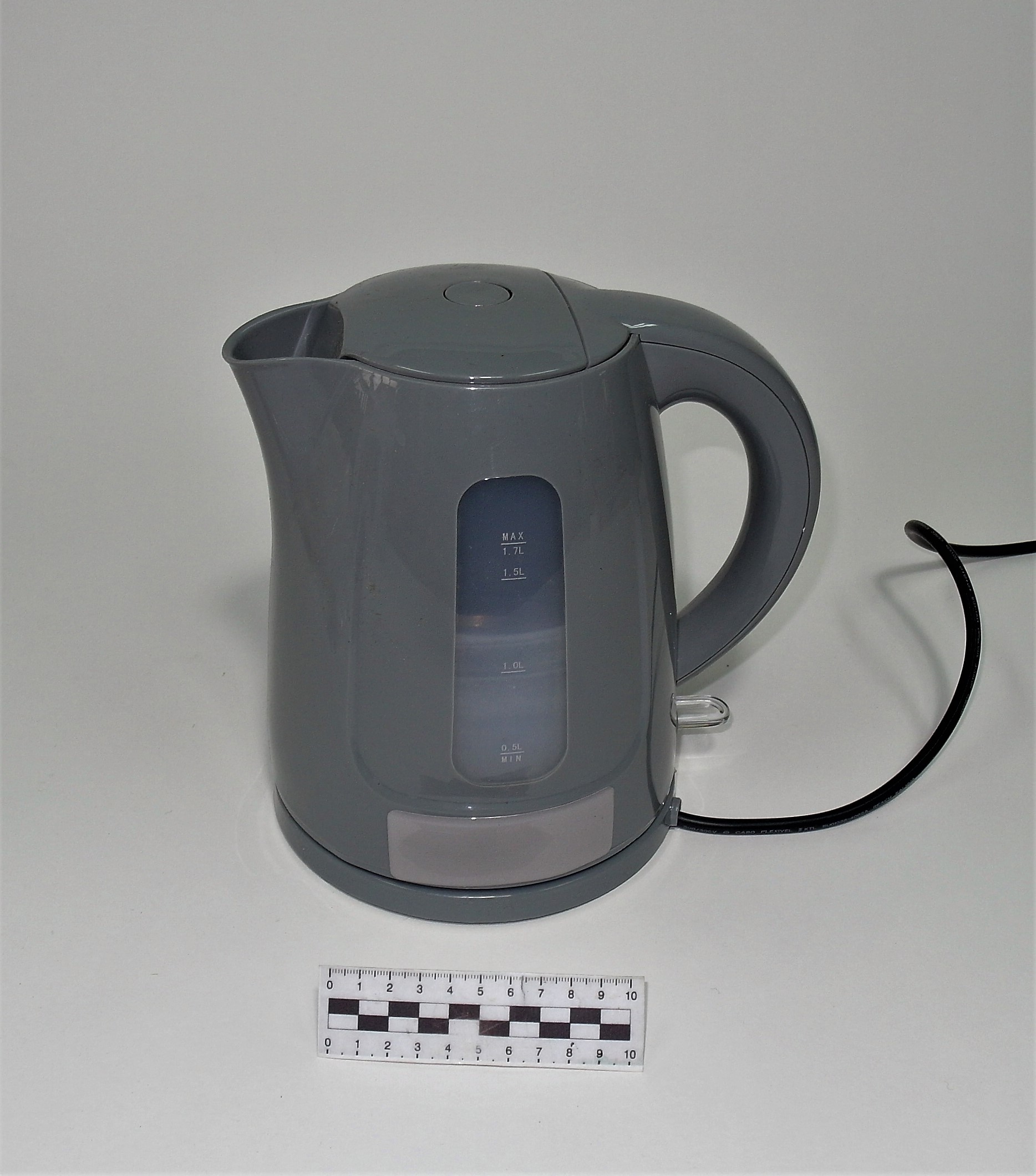 ELECTRIC KETTLE