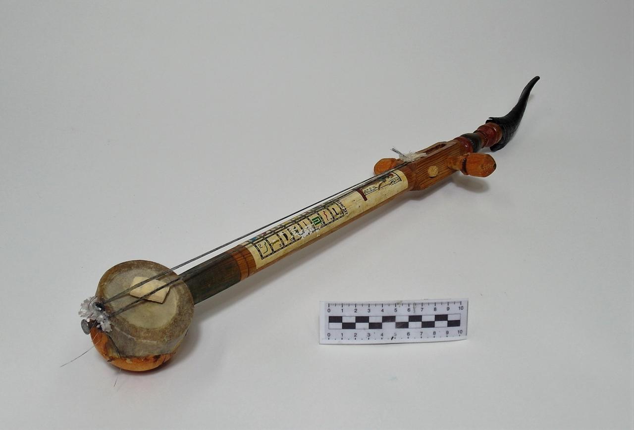 AFRYKAŃSKI INSTRUMENT MUZYCZNY