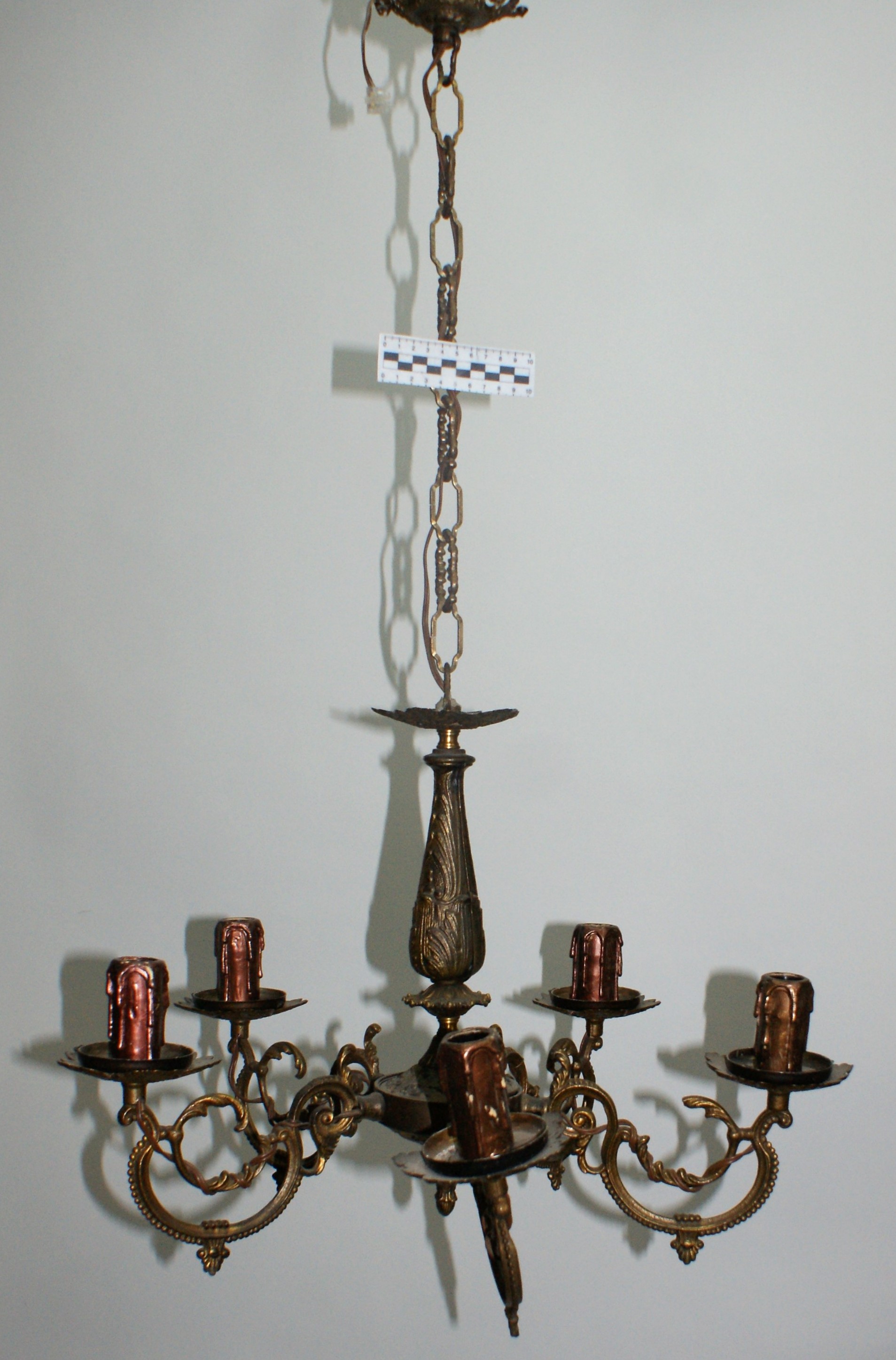 CHANDELIER