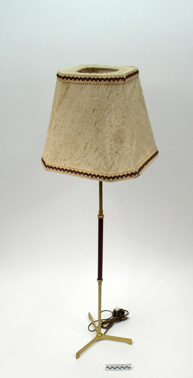 LAMPA PODŁOGOWA