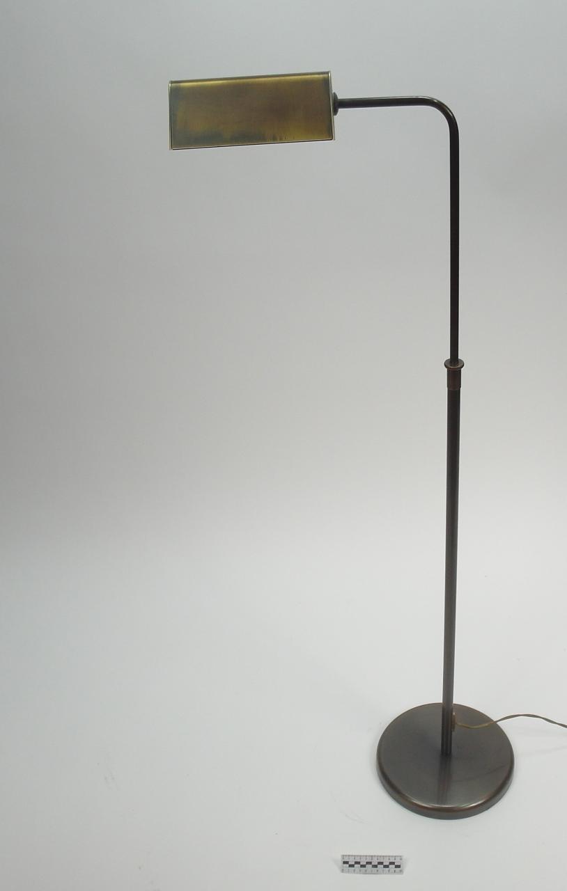 LAMPA PODŁOGOWA