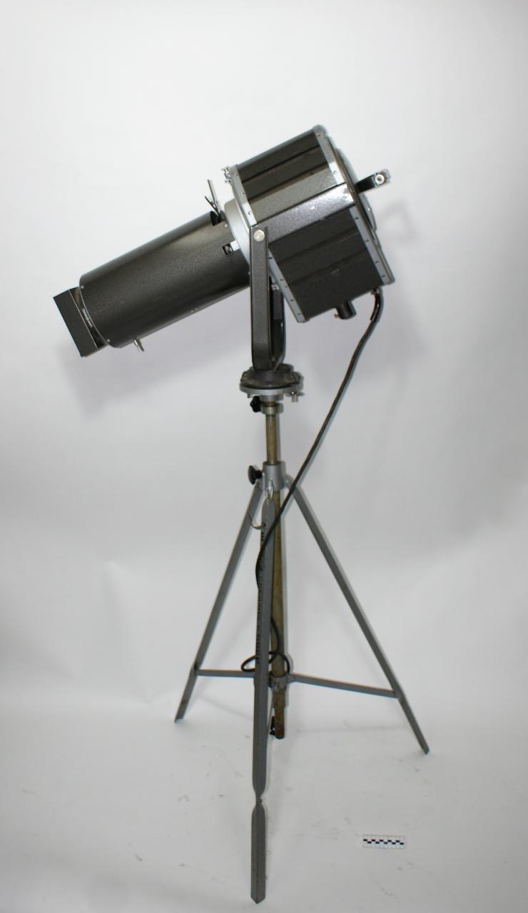 LAMPA SCENICZNA