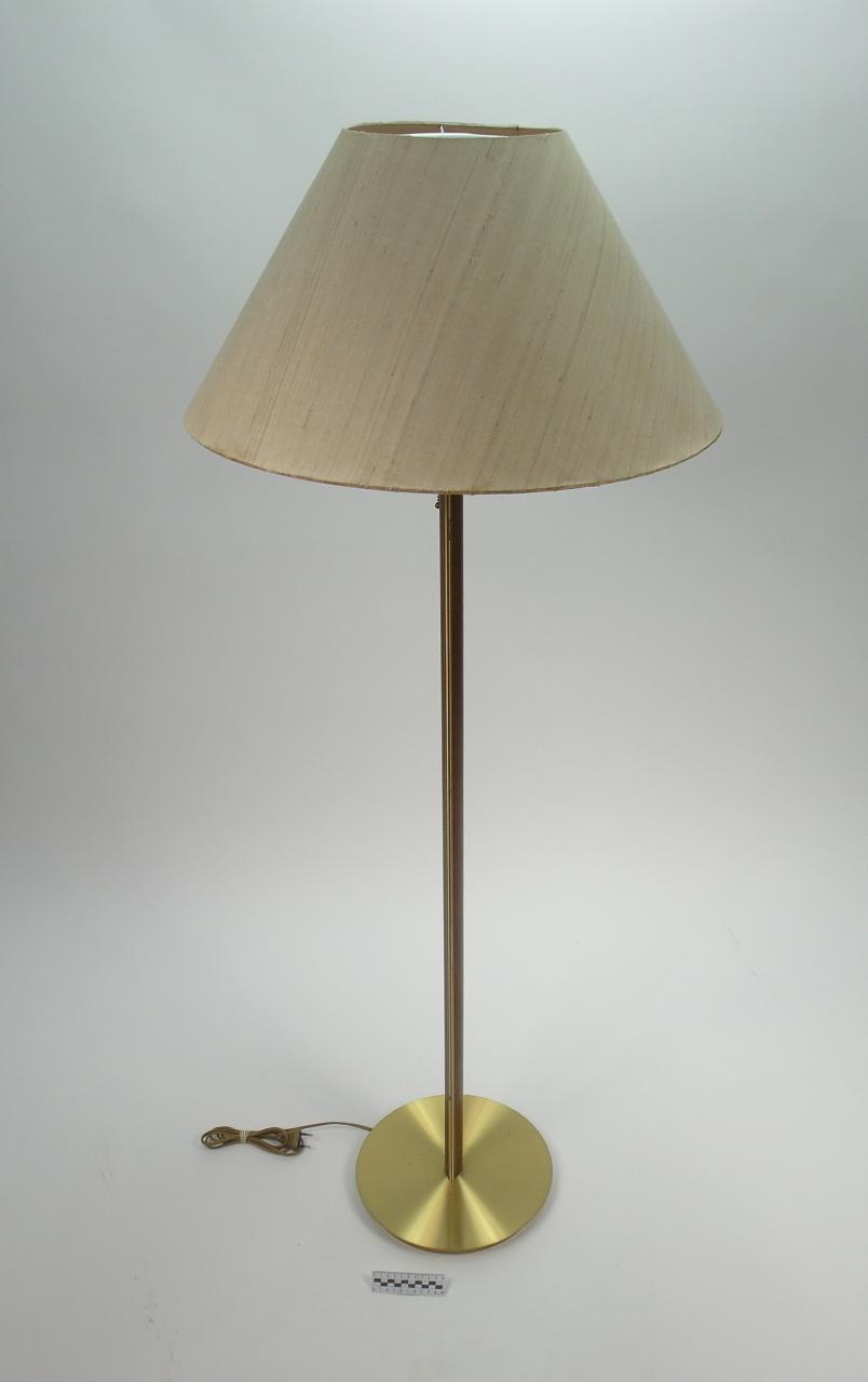 LAMPA PODŁOGOWA