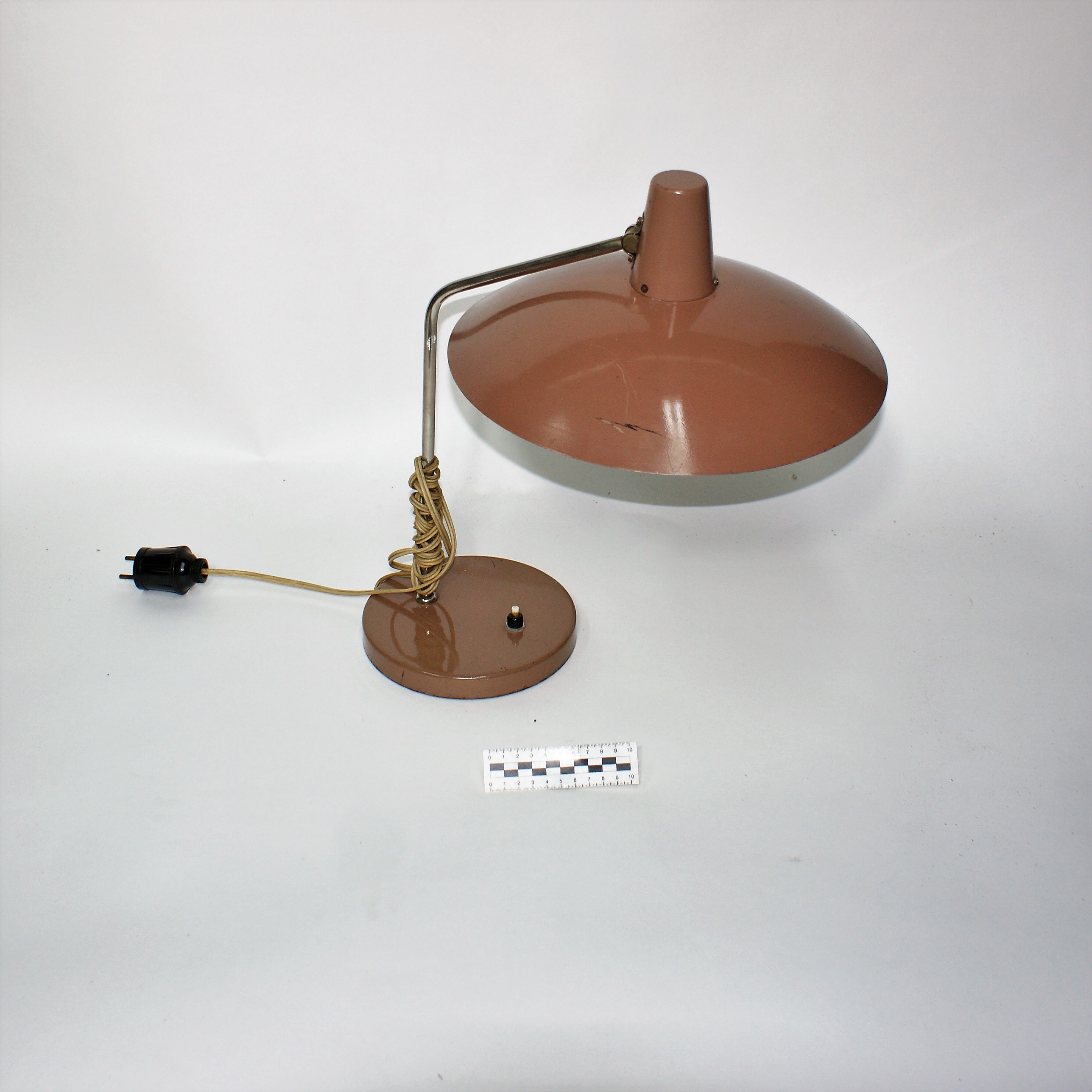 DESK LAMP