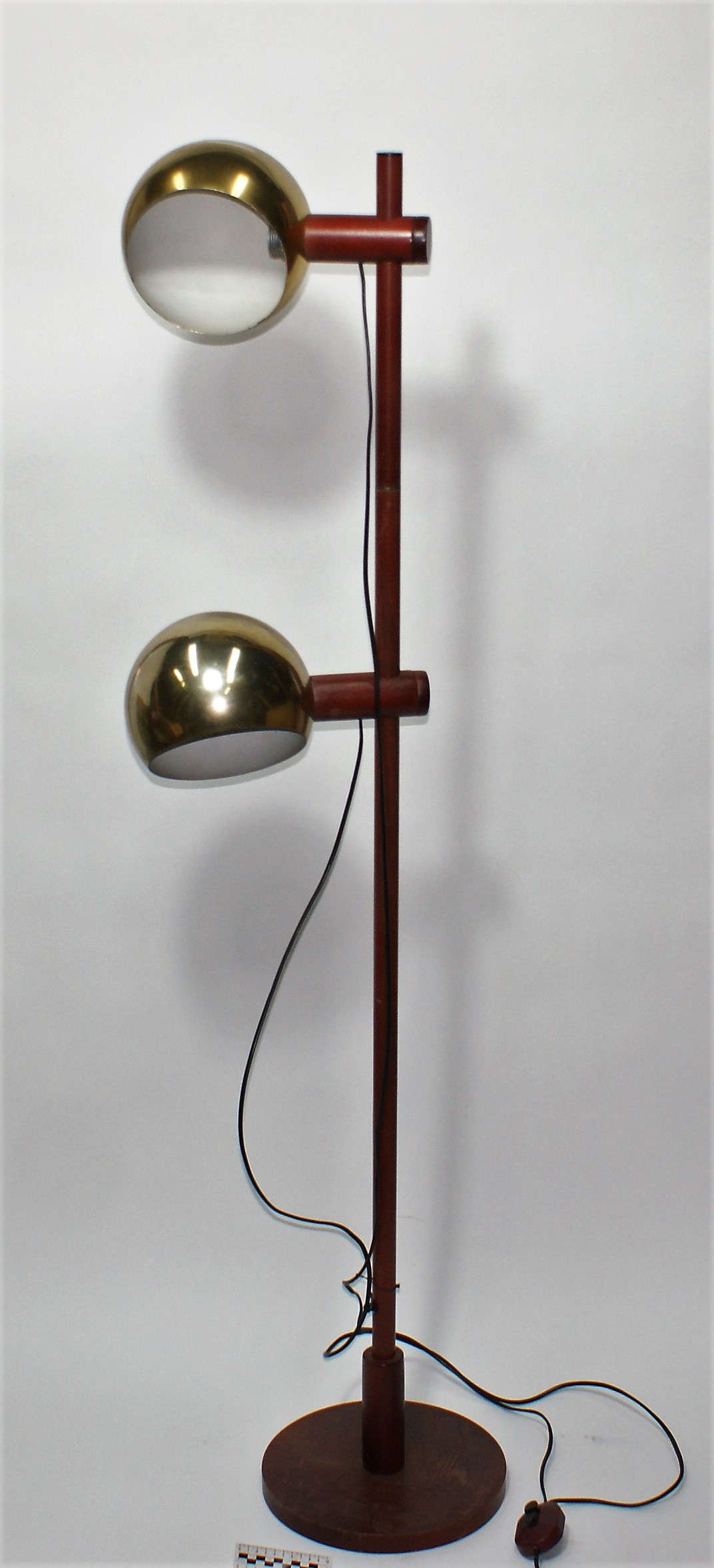 LAMPA PODŁOGOWA