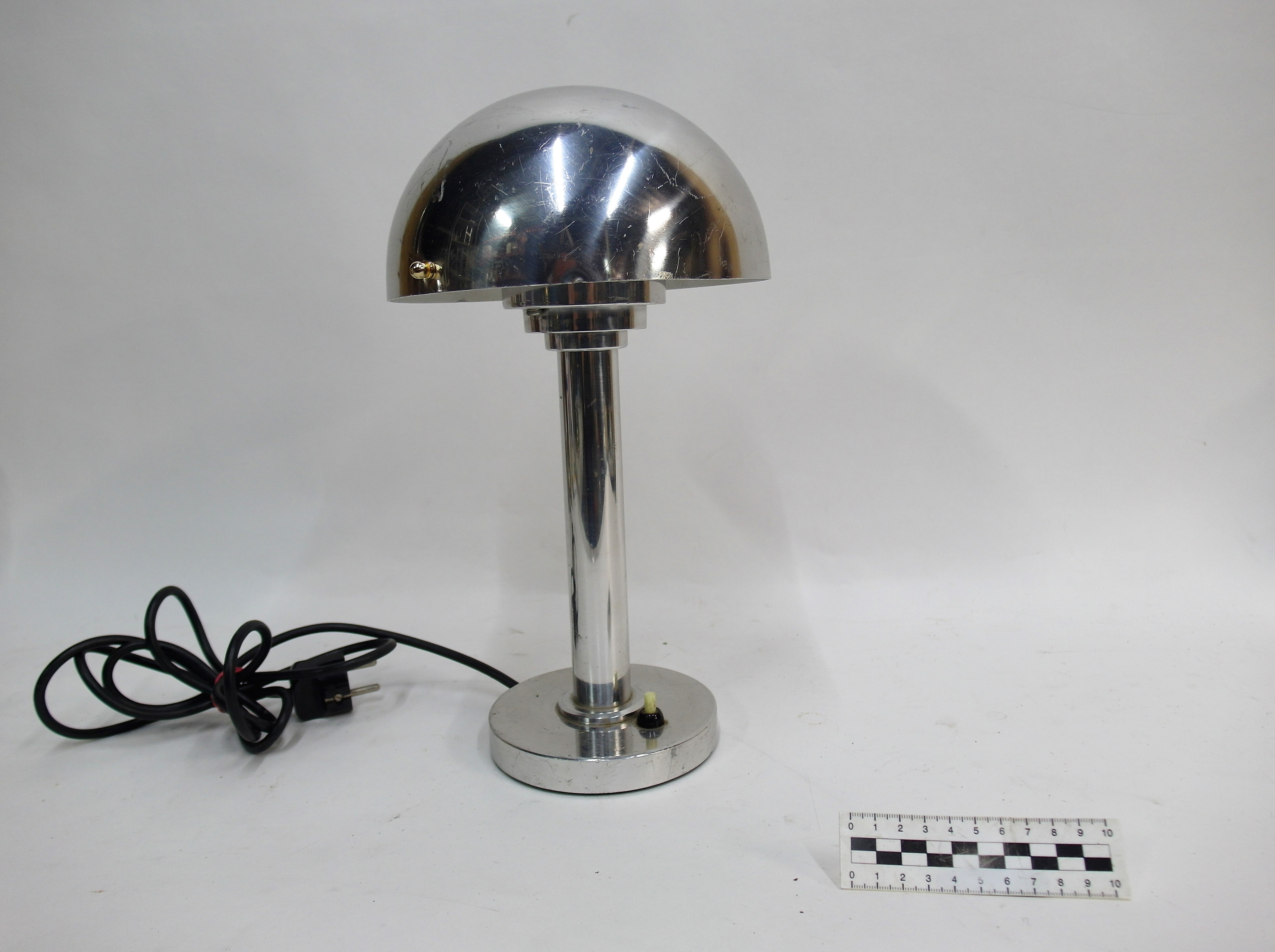 MUSHROOM TABLE LAMP