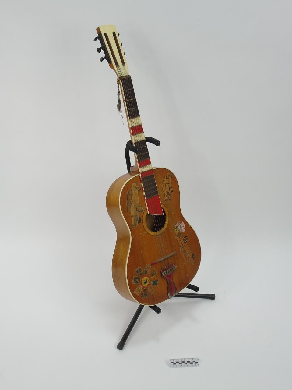GITARA AKUSTYCZNA