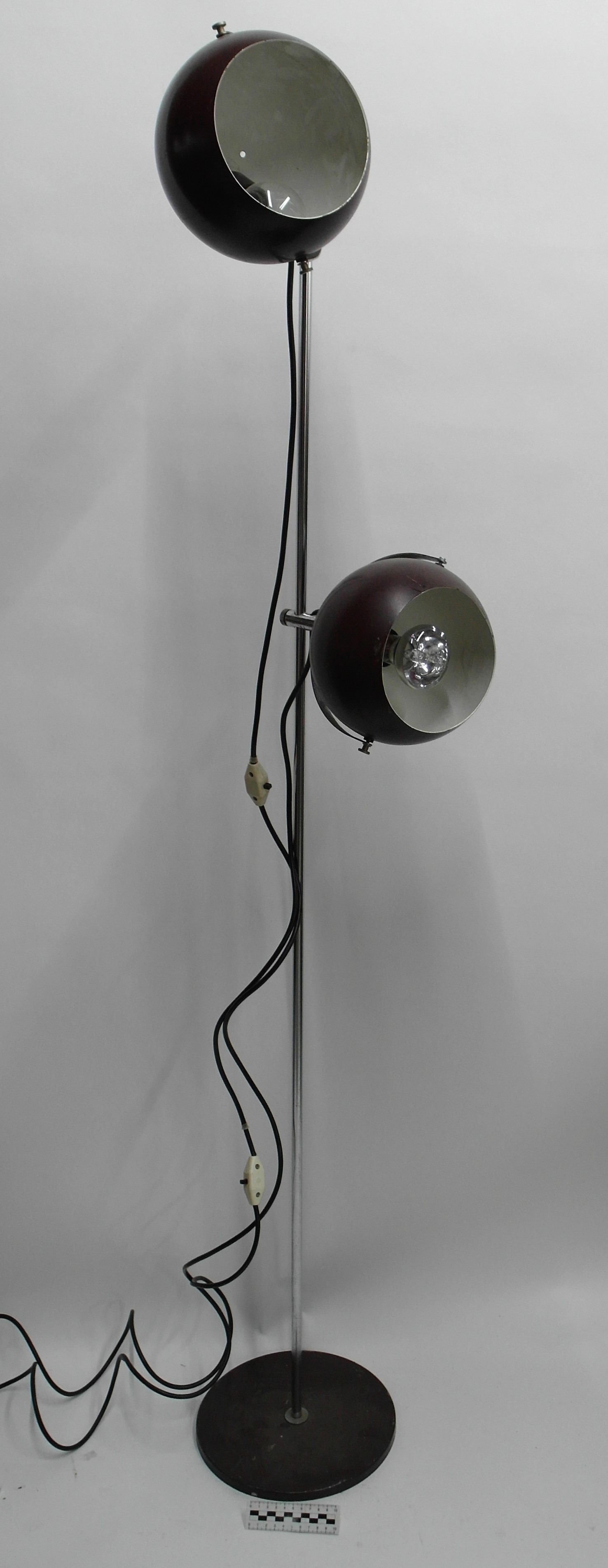 LAMPA PODŁOGOWA