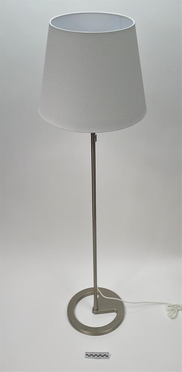 LAMPA PODŁOGOWA