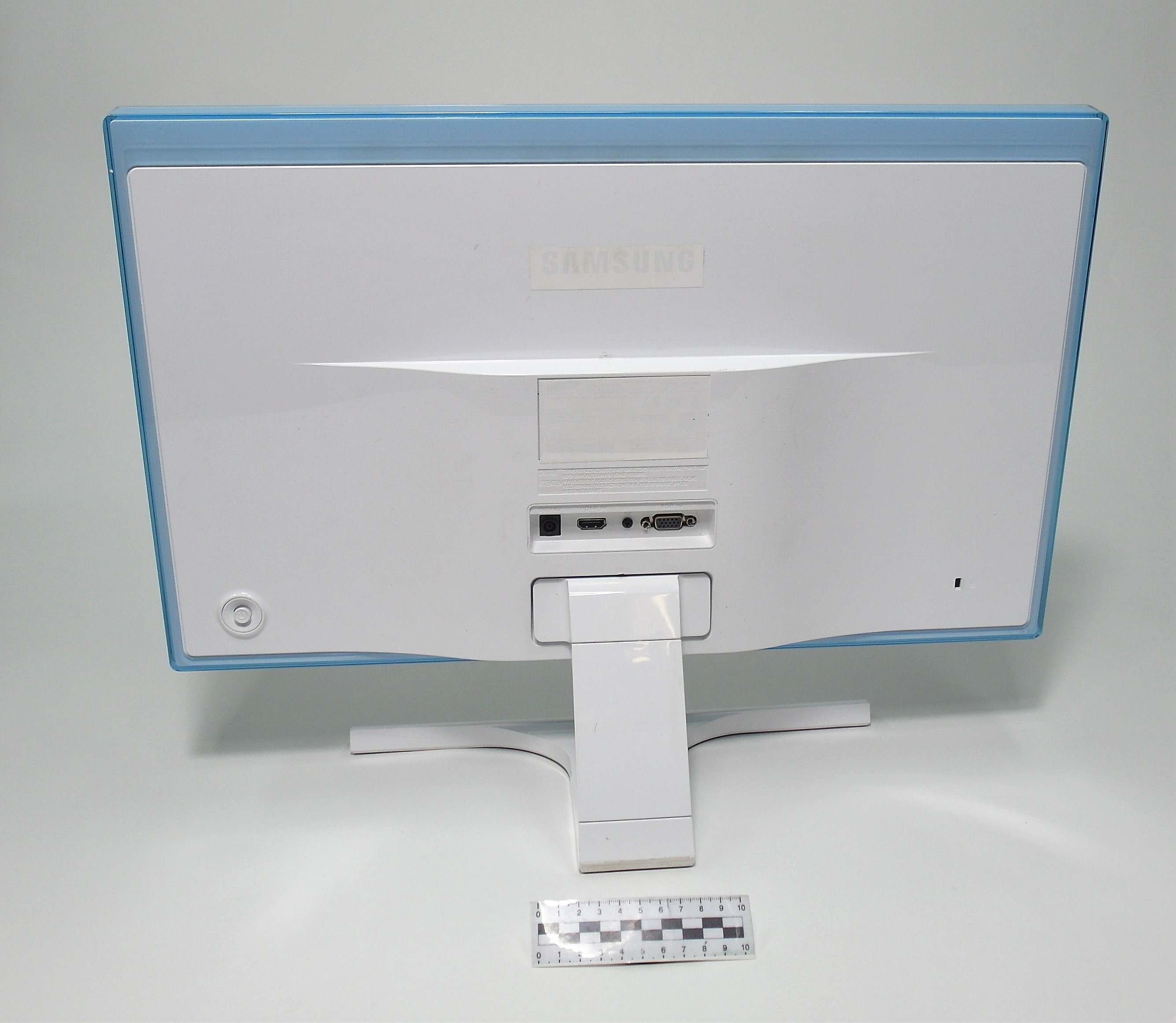MONITOR