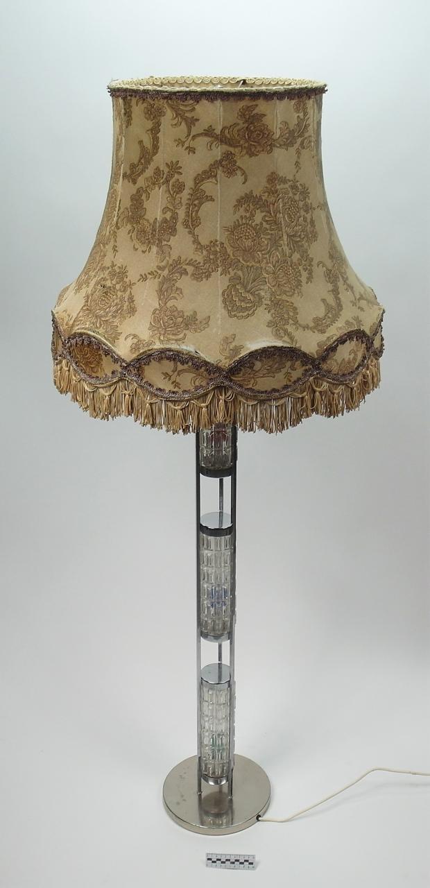 LAMPA PODŁOGOWA