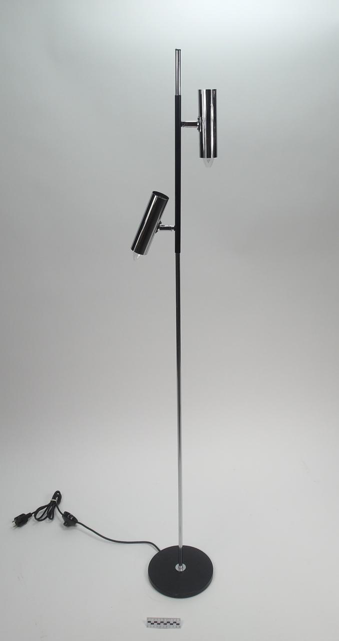 LAMPA PODŁOGOWA