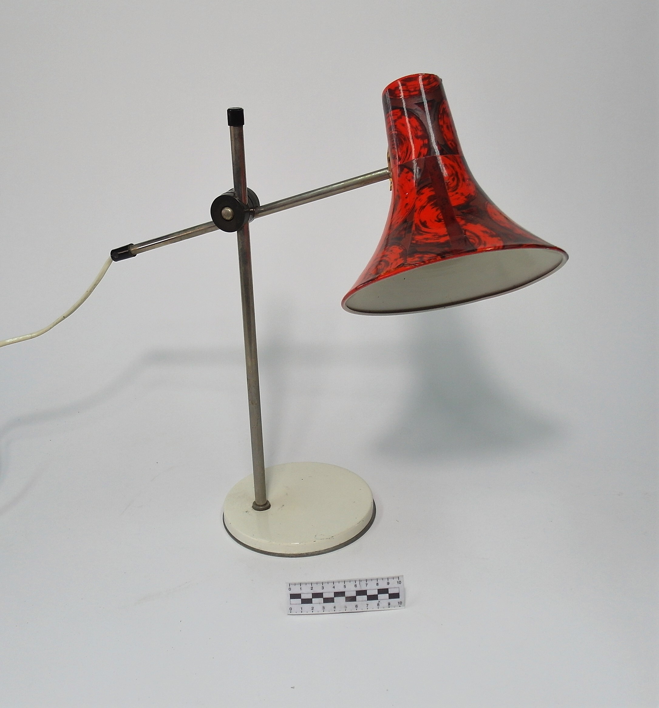 DESK LAMP