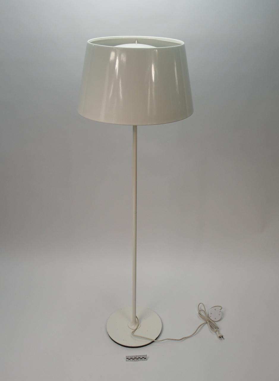 LAMPA PODŁOGOWA