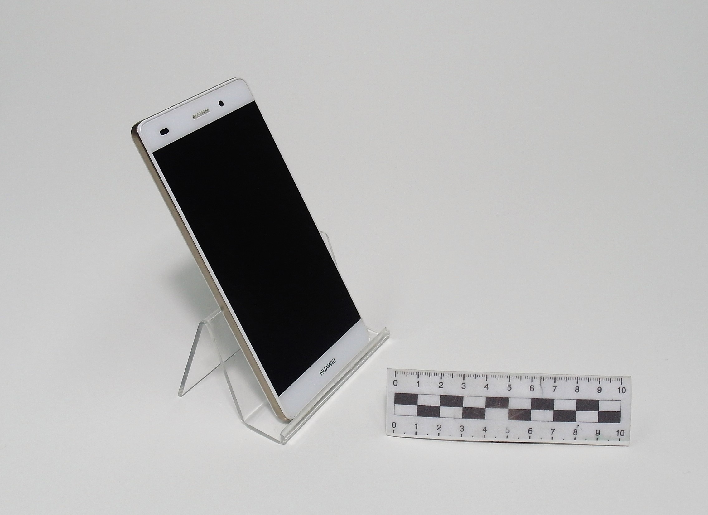 TELEFON KOMÓRKOWY HUAWEI P8 LITE