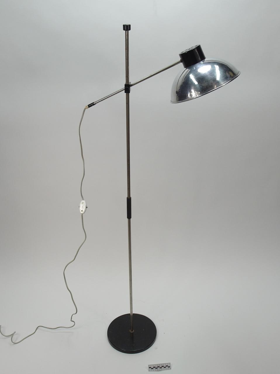 LAMPA PODŁOGOWA