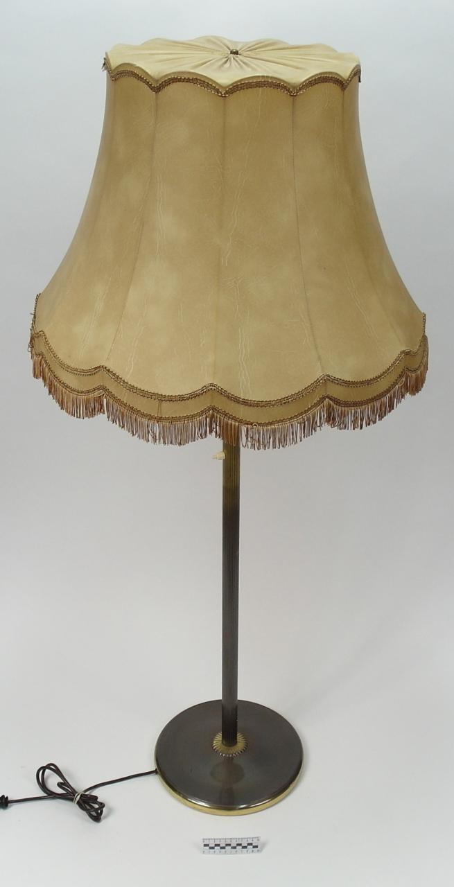 LAMPA PODŁOGOWA