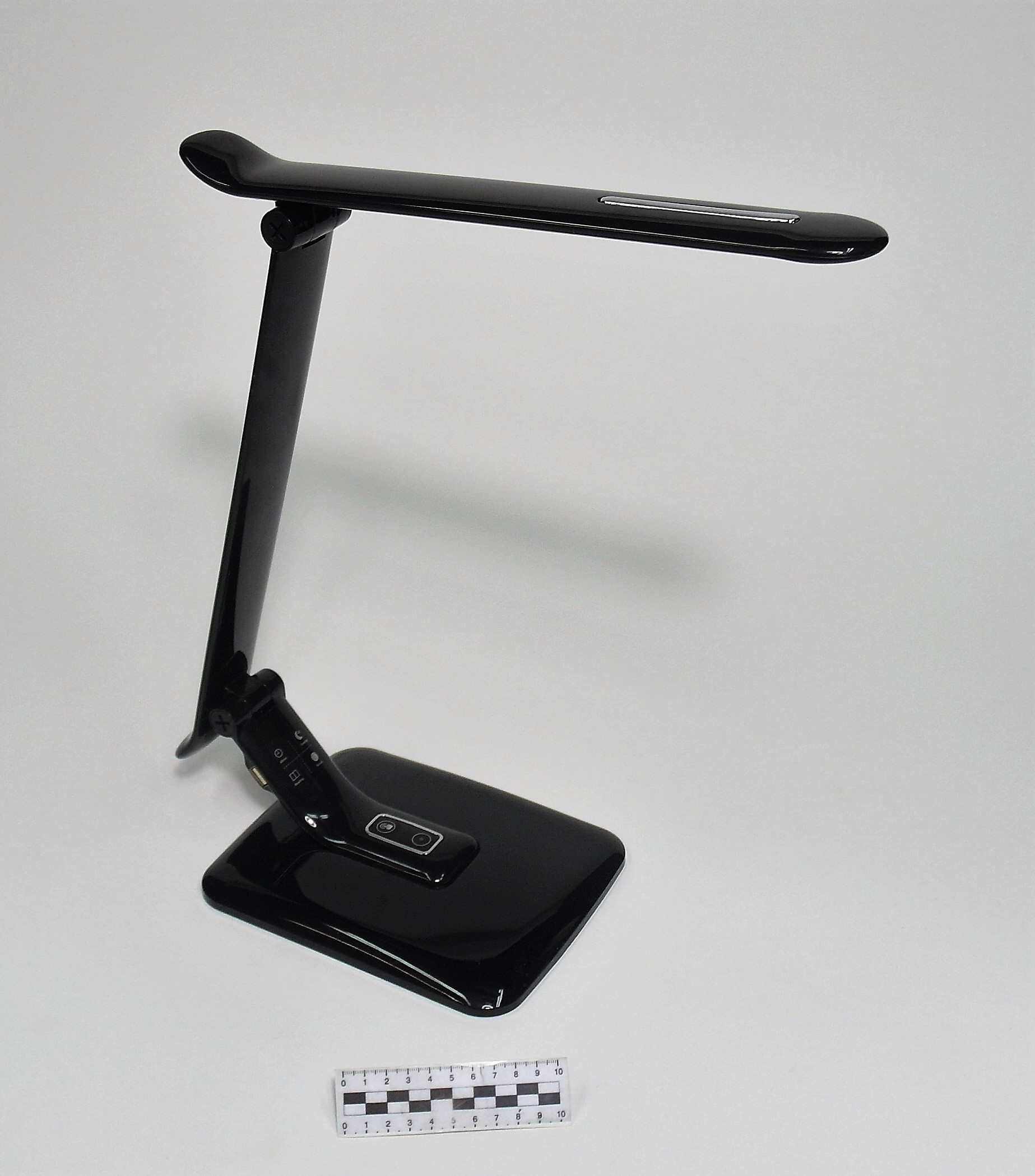 DESK LAMP