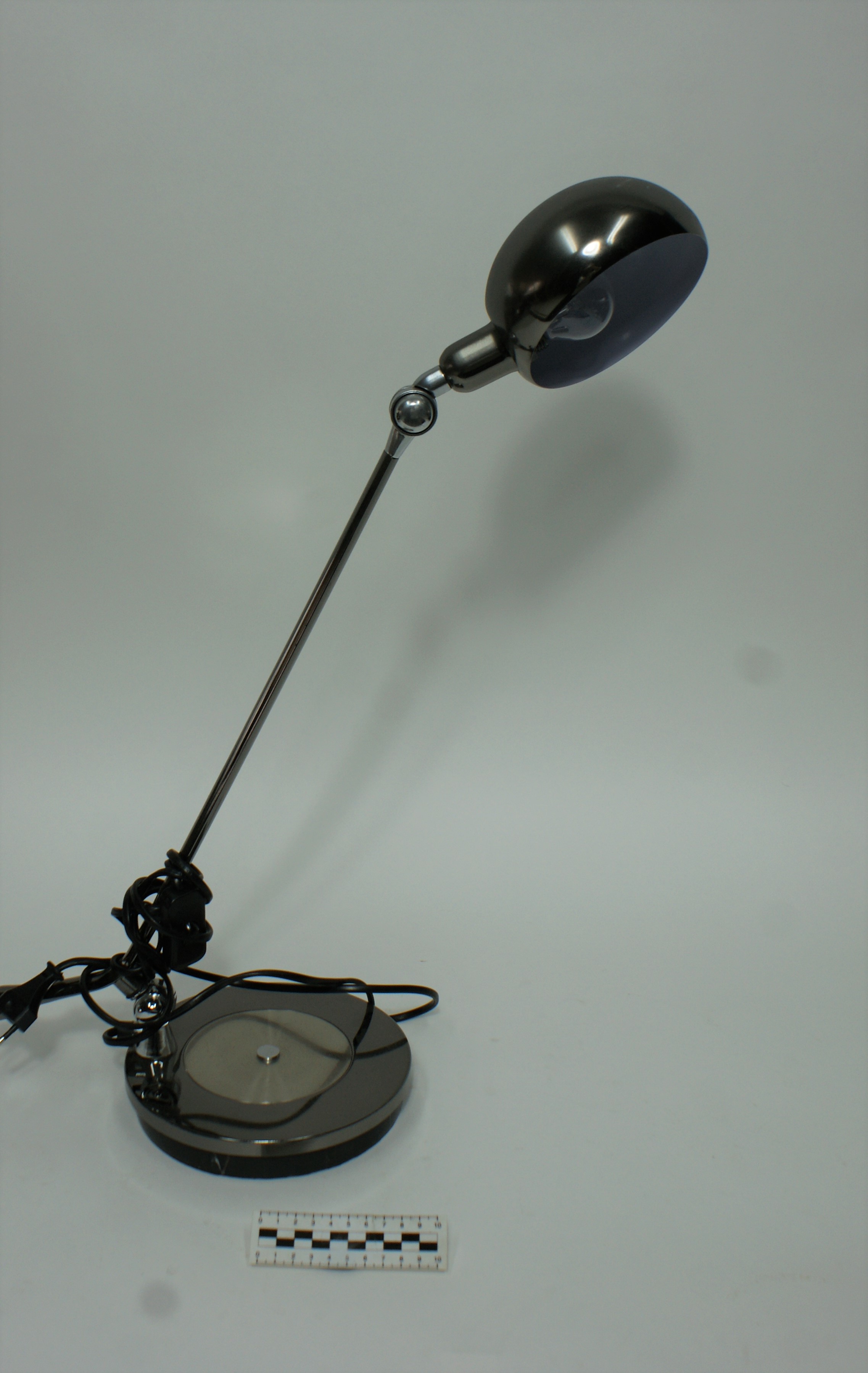 DESK LAMP