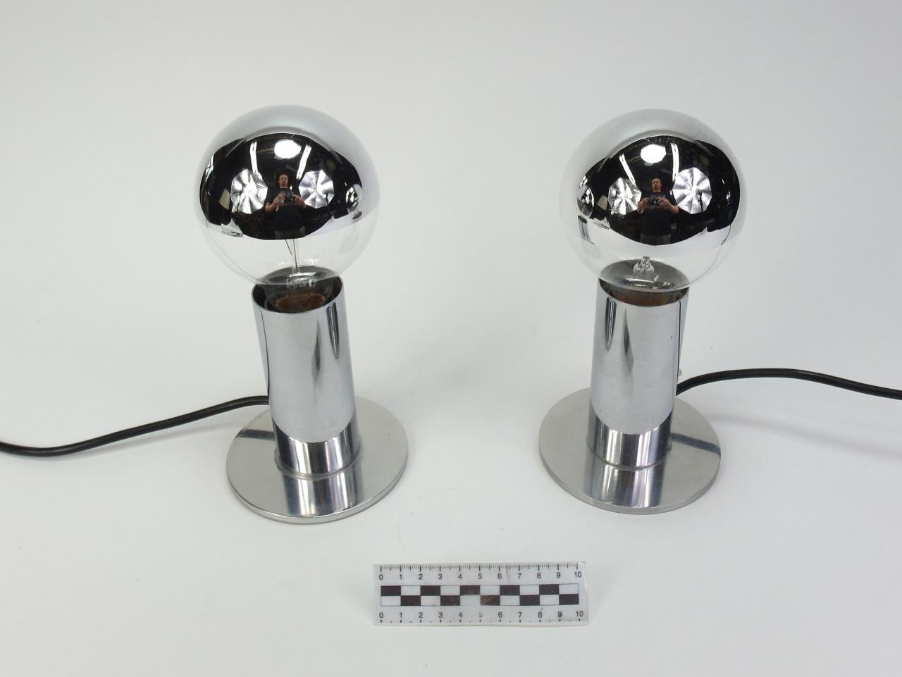 DESK LAMP
