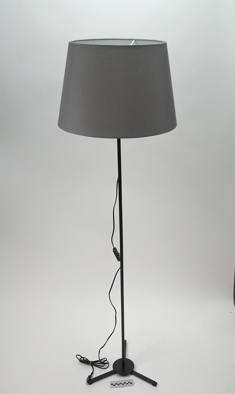 LAMPA PODŁOGOWA