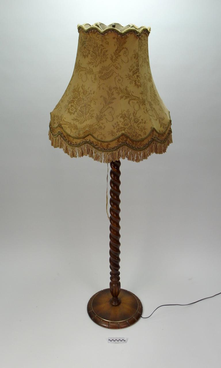 LAMPA PODŁOGOWA
