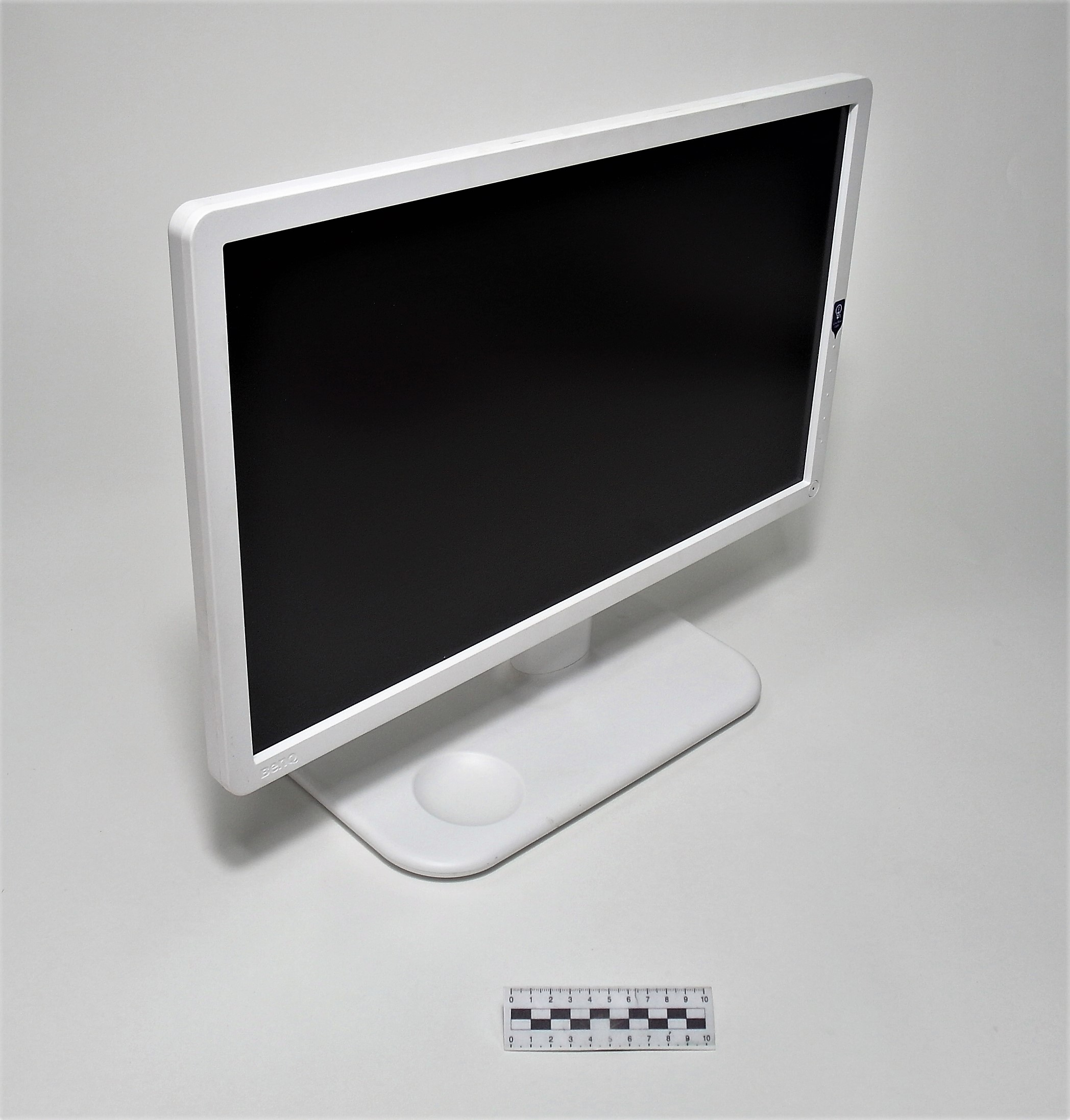 MONITOR 22"