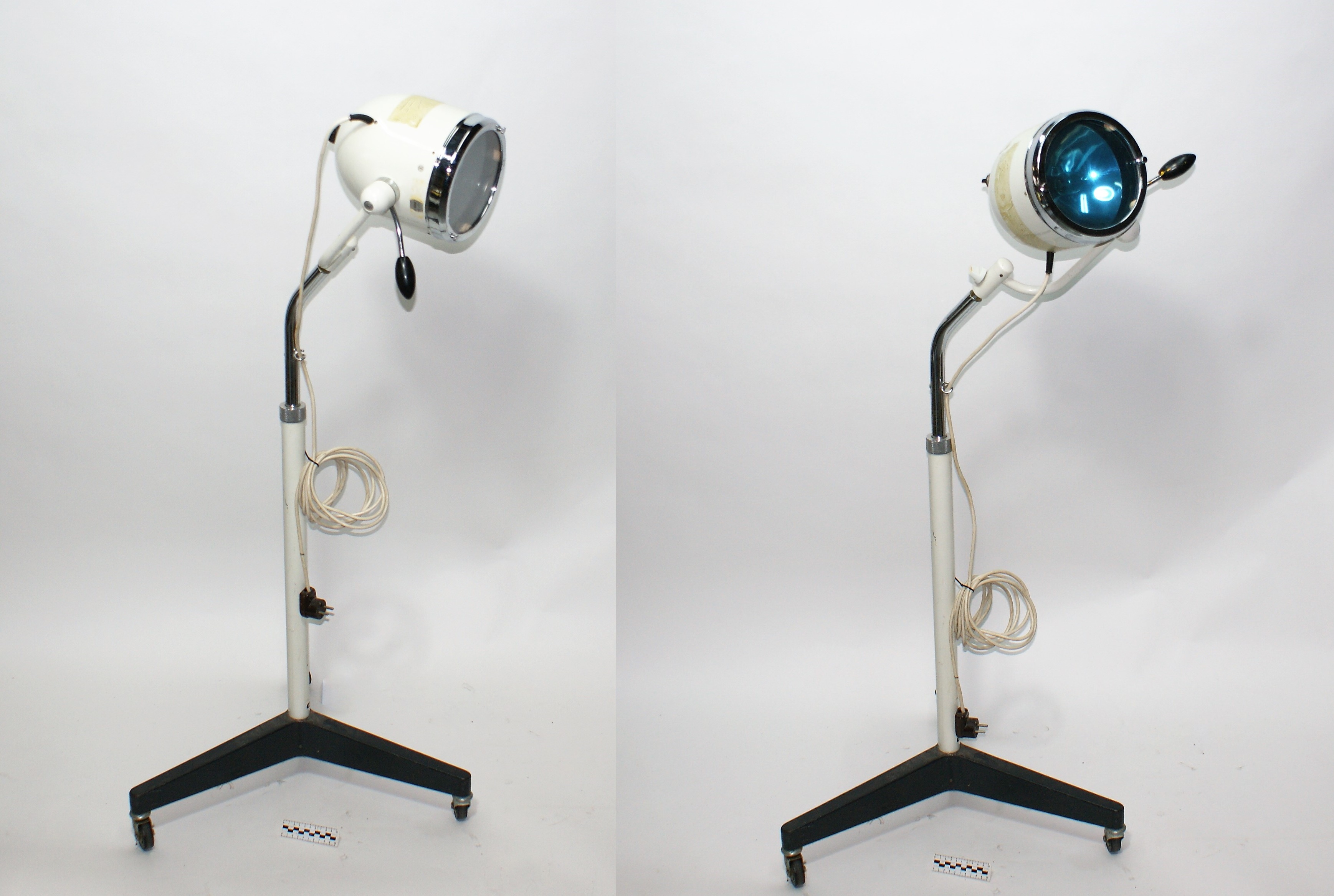 LAMPA MEDYCZNA PODŁOGOWA