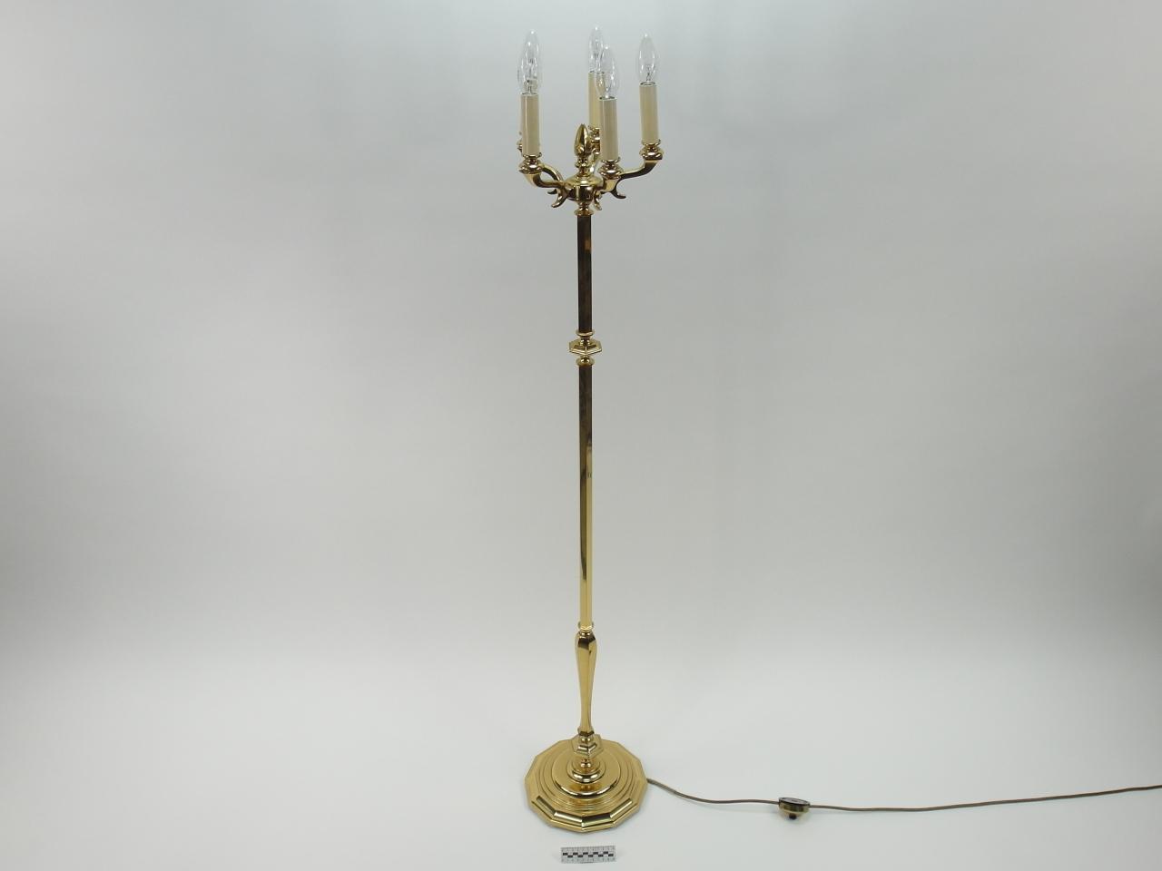 LAMPA PODŁOGOWA