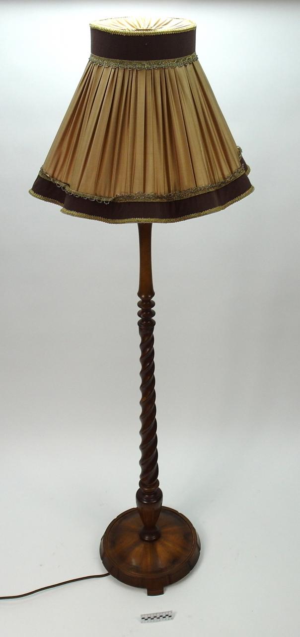 LAMPA PODŁOGOWA