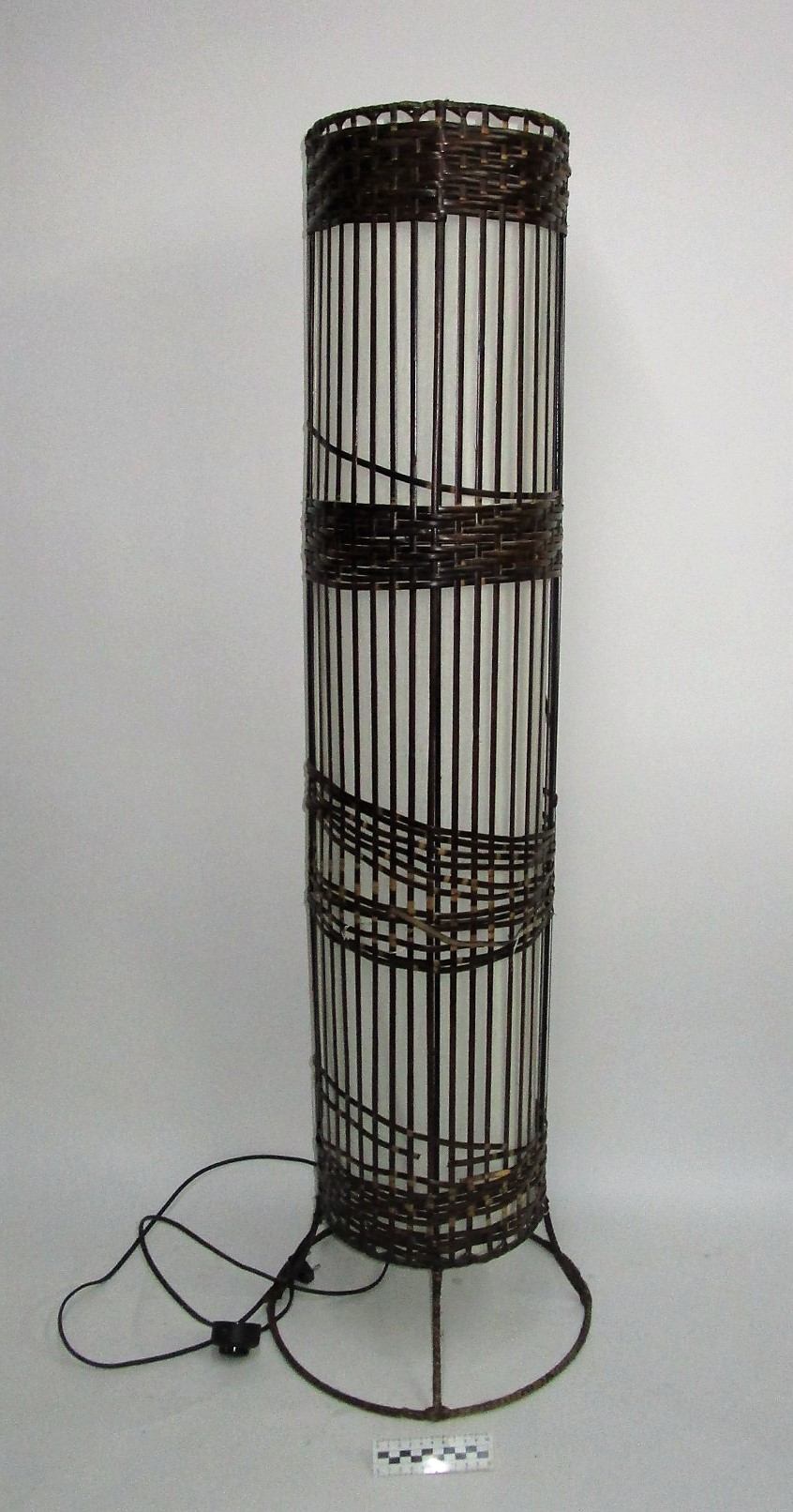 LAMPA PODŁOGOWA
