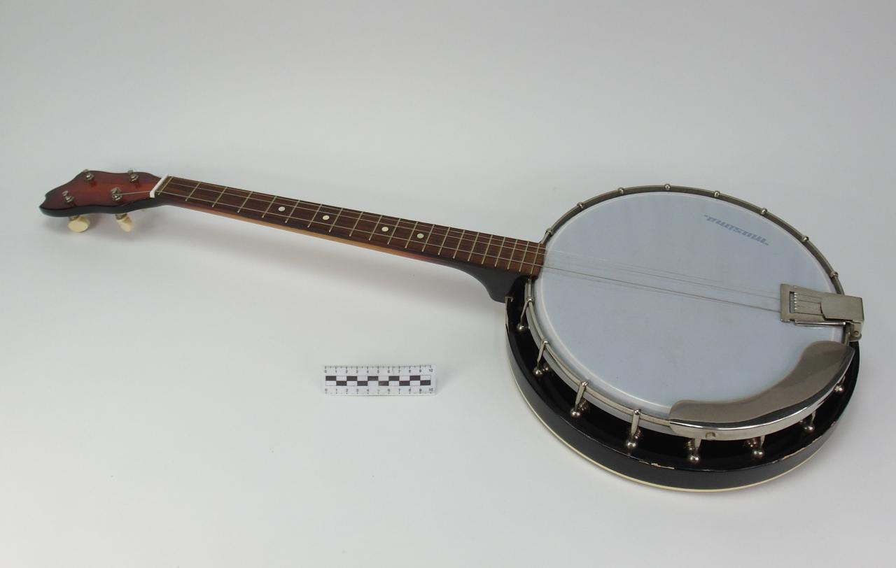BANJO