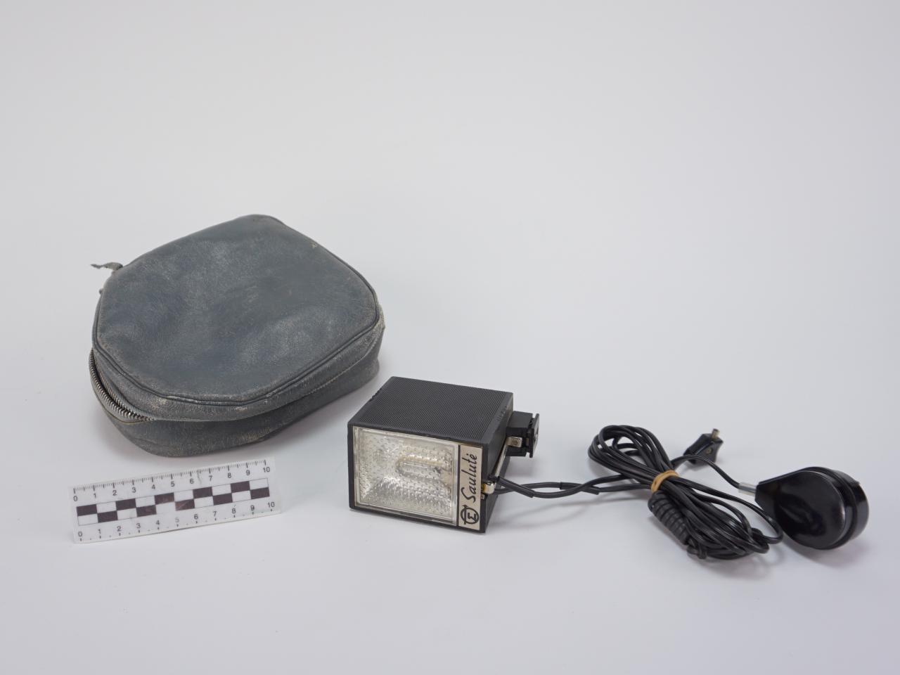 LAMPA BŁYSKOWA