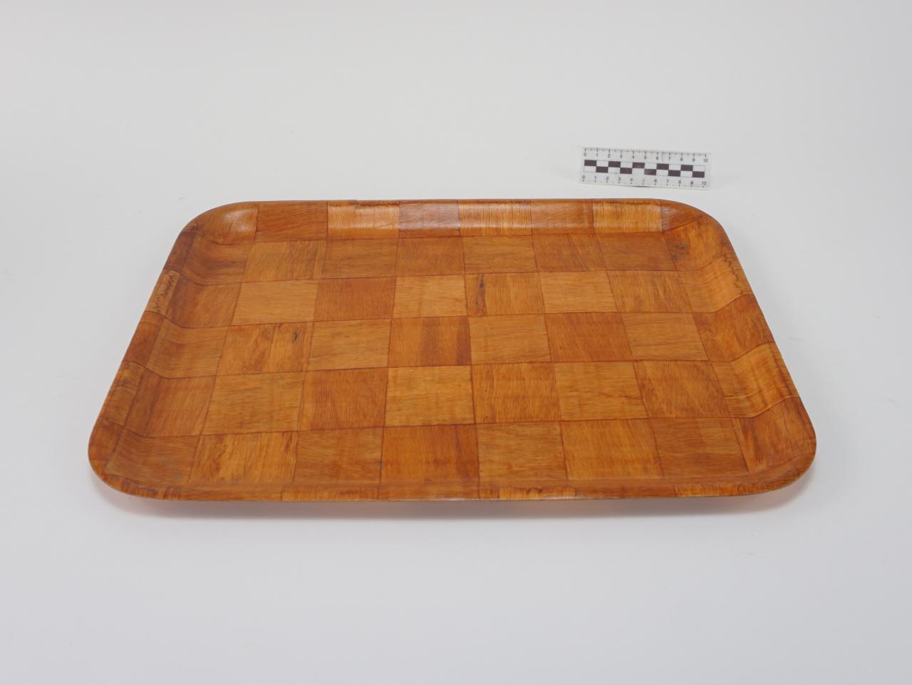 TRAY
