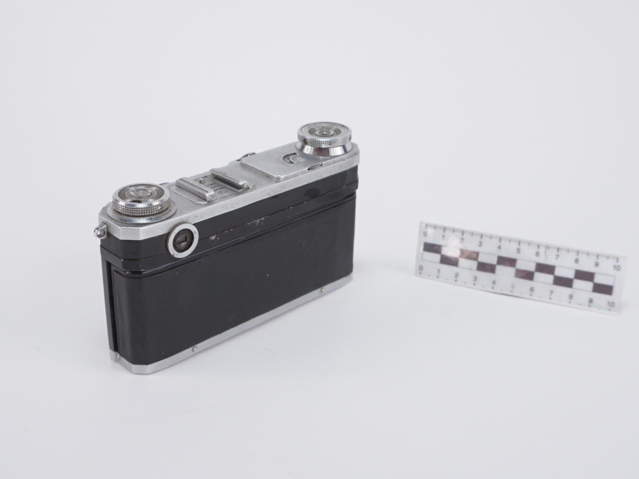 APARAT FOTOGRAFICZNY ANALOGOWY