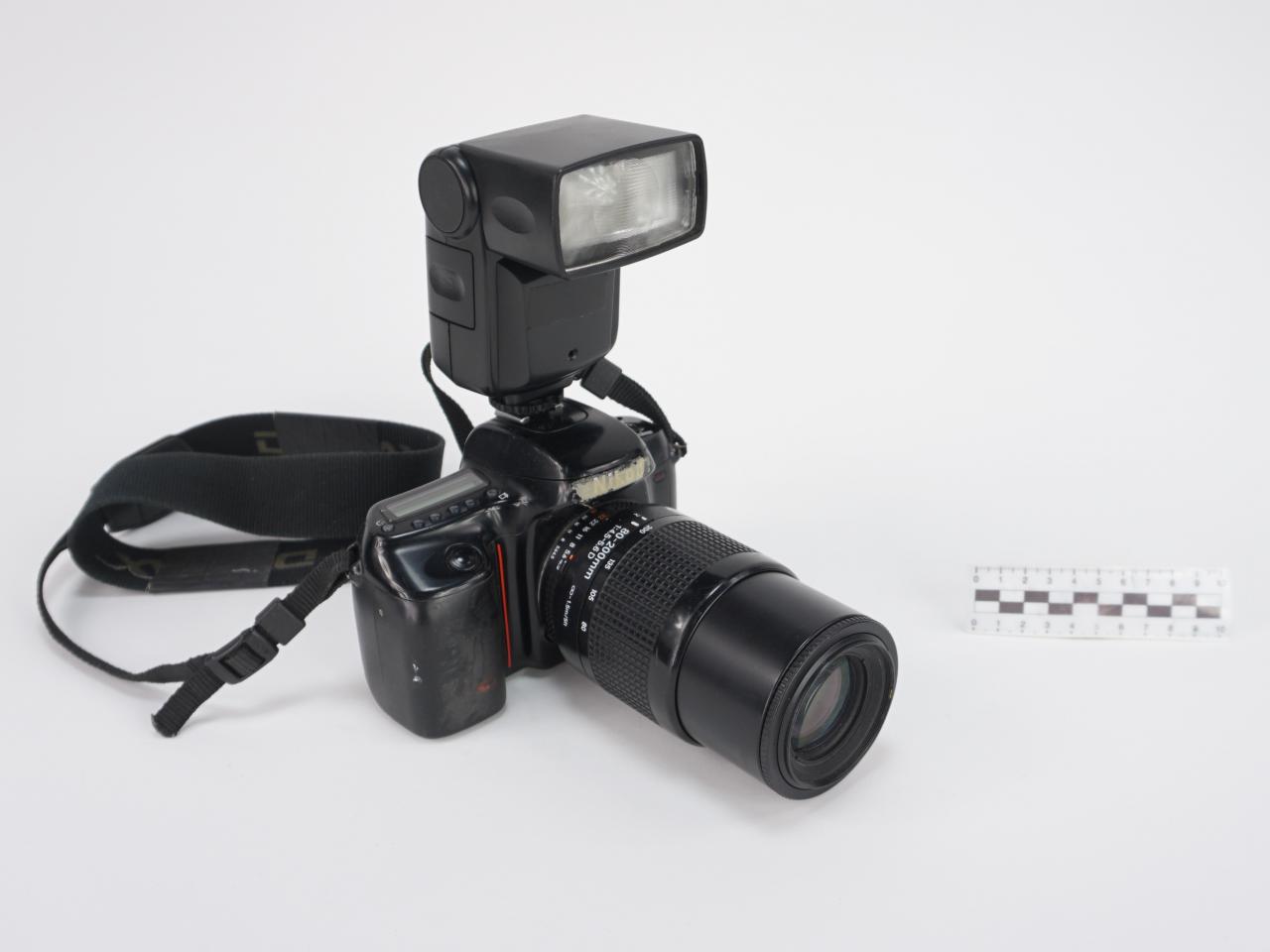 APARAT FOTOGRAFICZNY ANALOGOWY