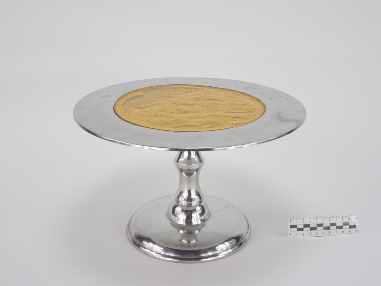CAKE STAND