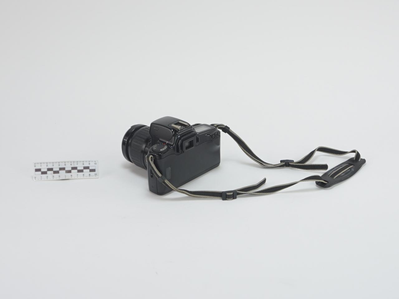 APARAT FOTOGRAFICZNY ANALOGOWY