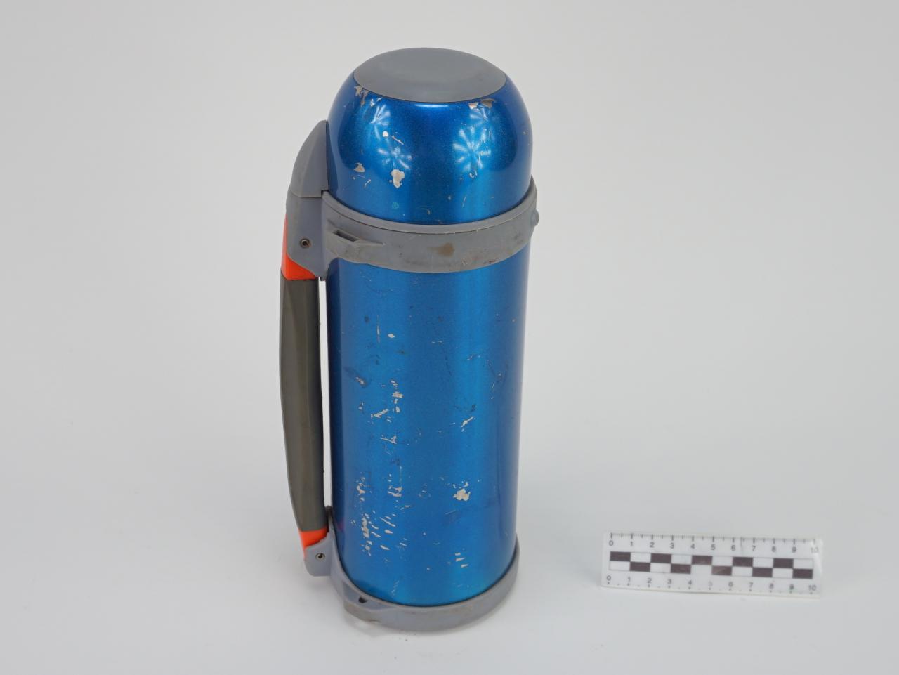 THERMOS