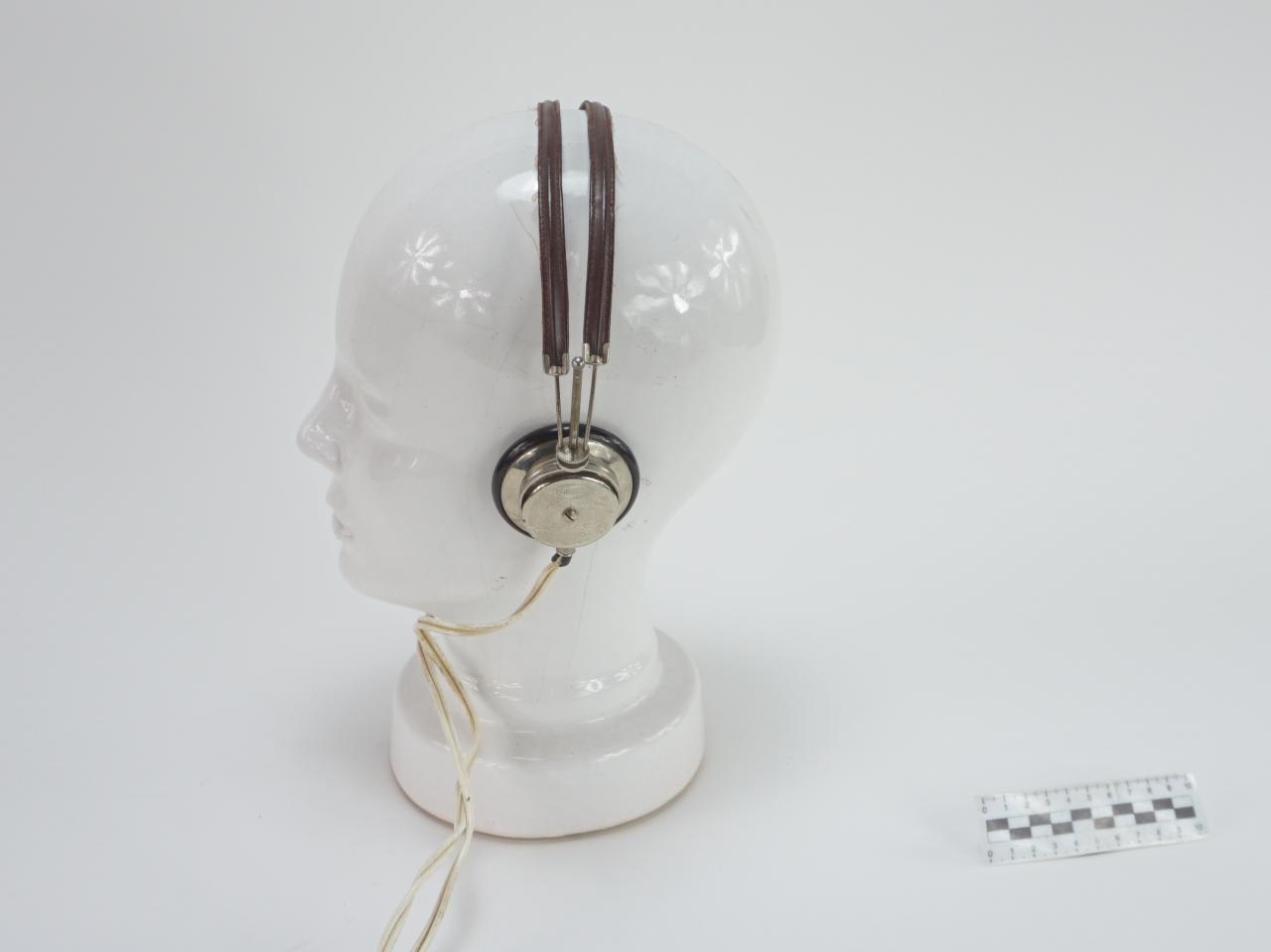 HEADPHONES